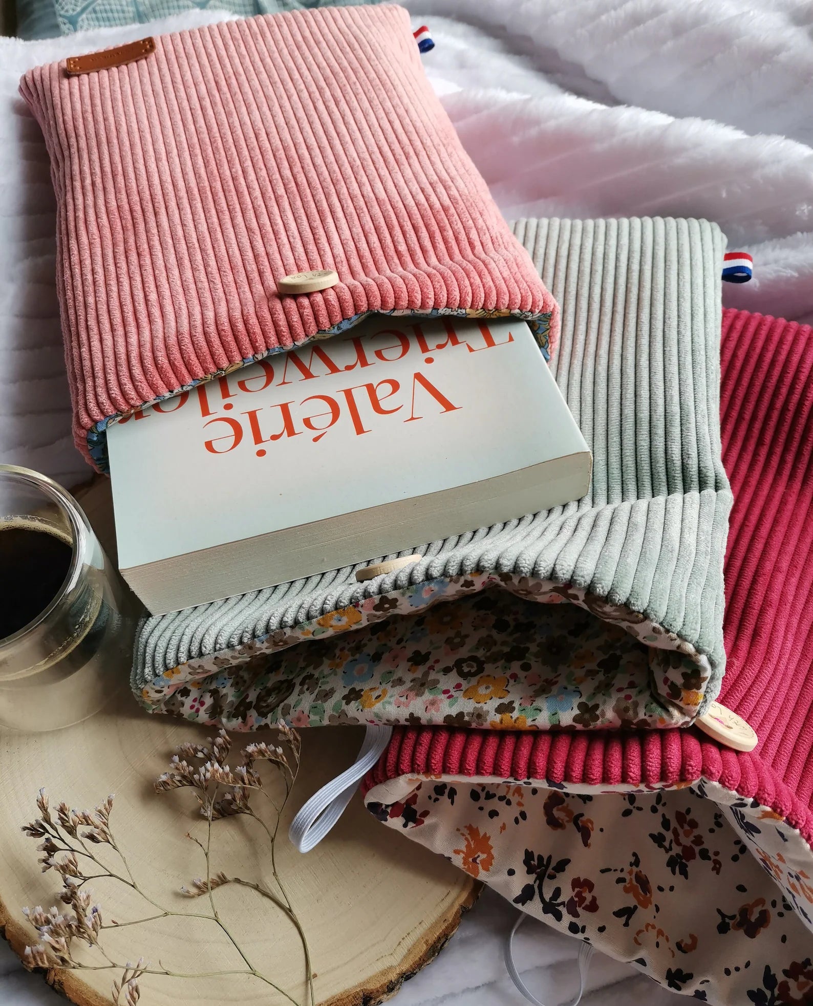 Pochette Livre Molletonnée - Le protège-livre douillet