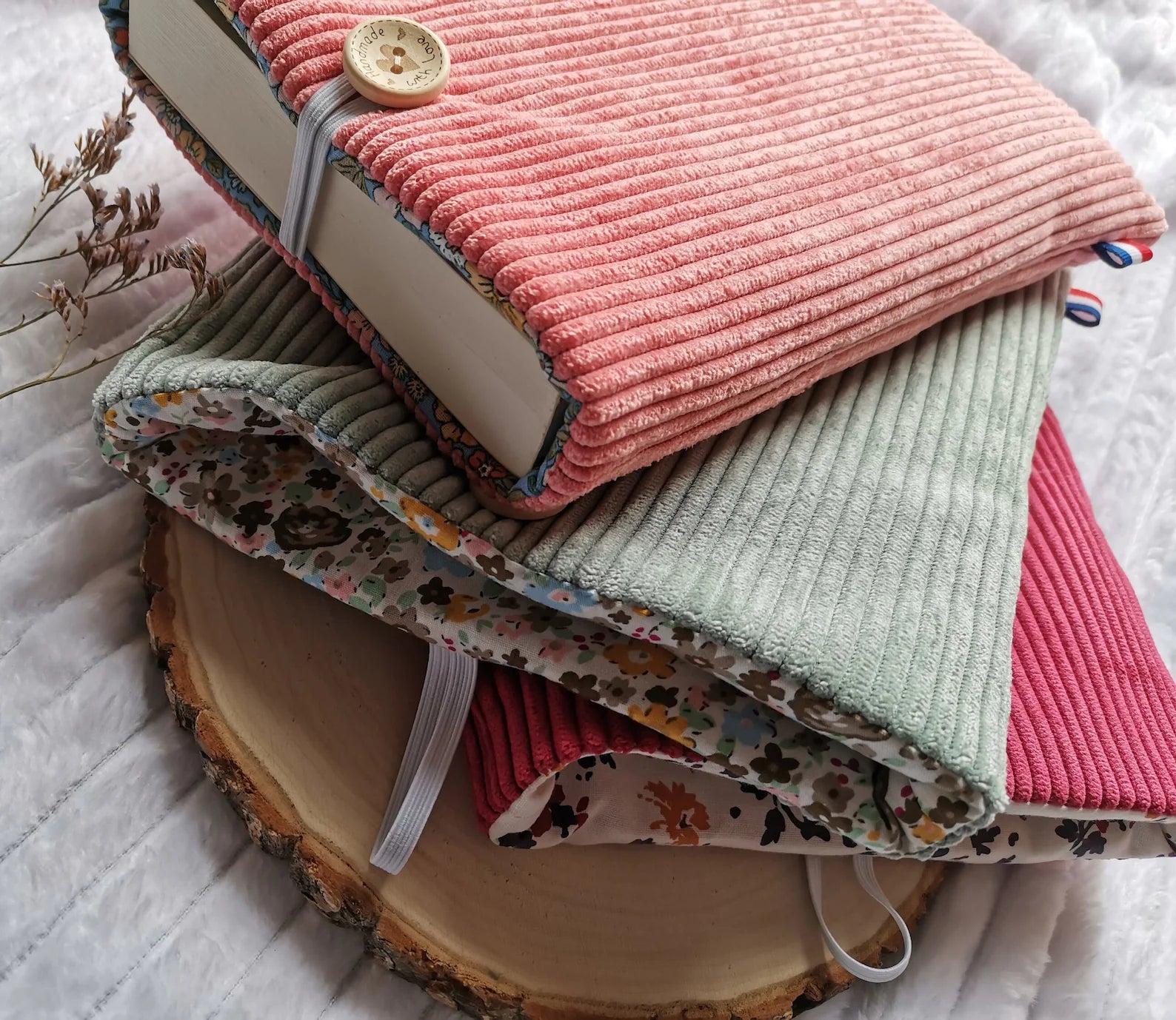 Pochette Livre Molletonnée - Le protège-livre douillet