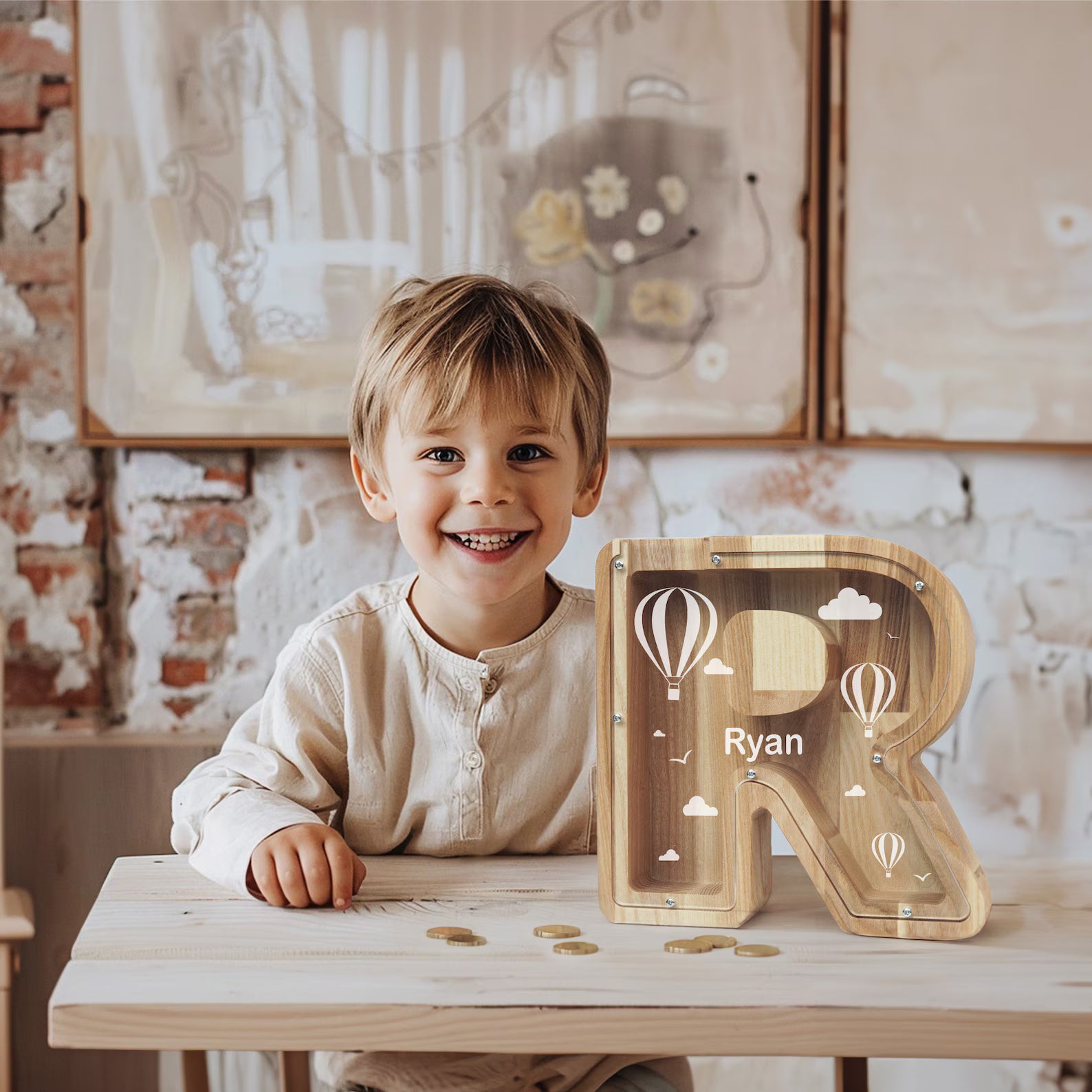 Tirelire personnalisée en bois – Lettre initiale & gravure du prénom