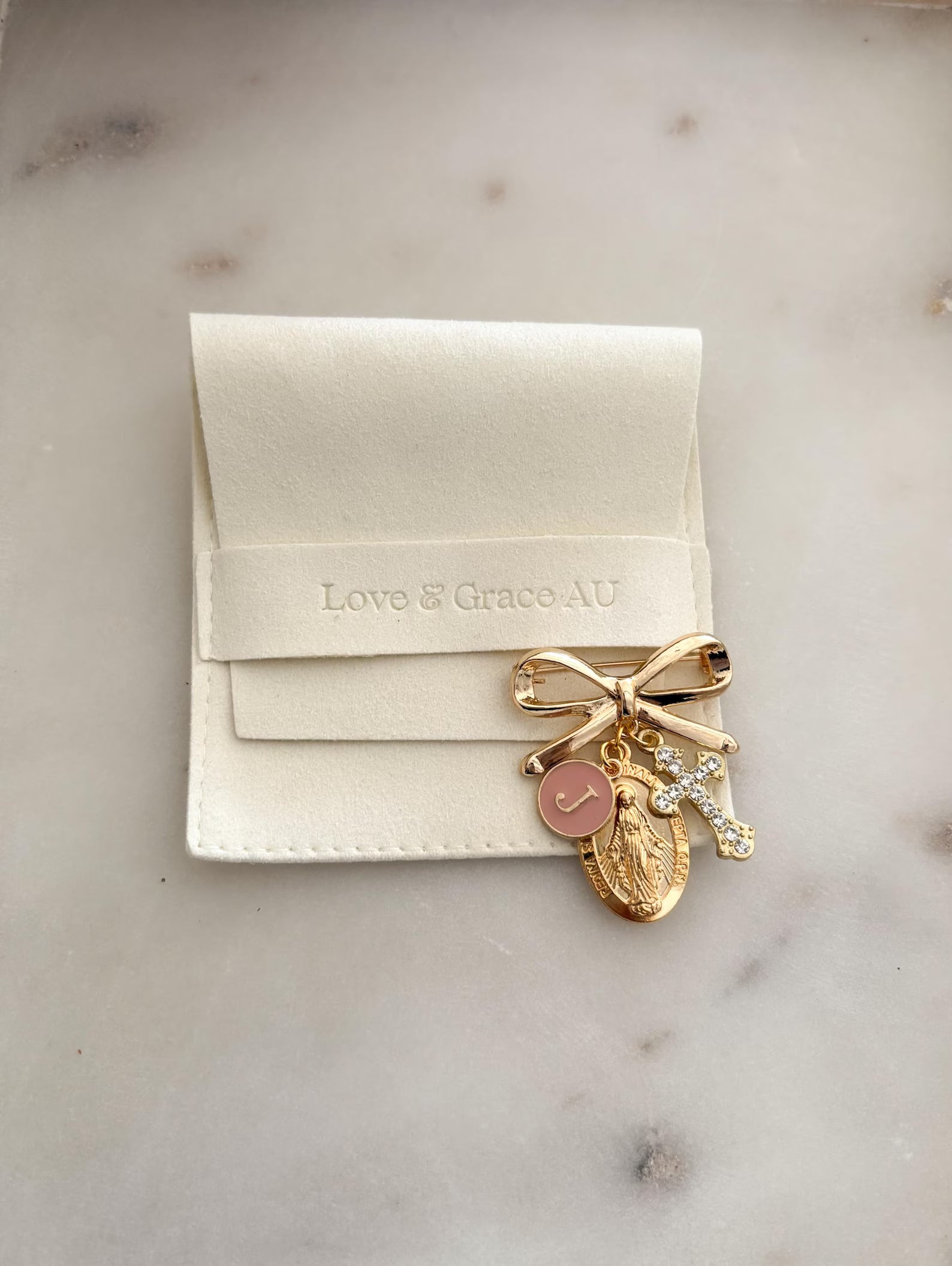 Broche de protection Vierge Marie personnalisée – Cadeau catholique pour bébé