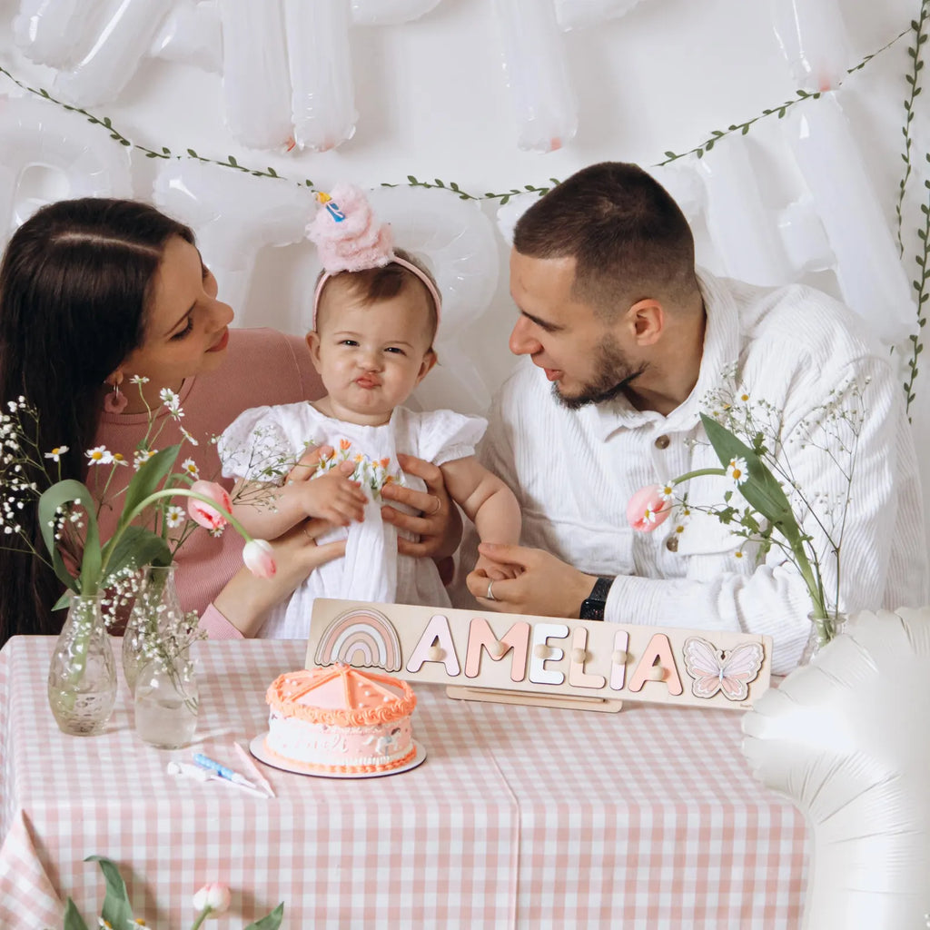 Puzzle prénom en bois personnalisé – Jouet Montessori & cadeau de naissance idéal