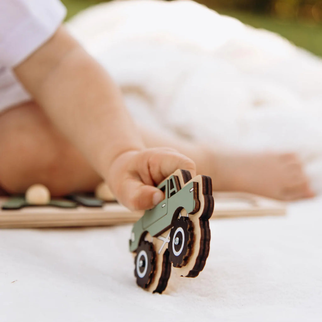 Puzzle prénom en bois personnalisé – Jouet Montessori & cadeau de naissance idéal