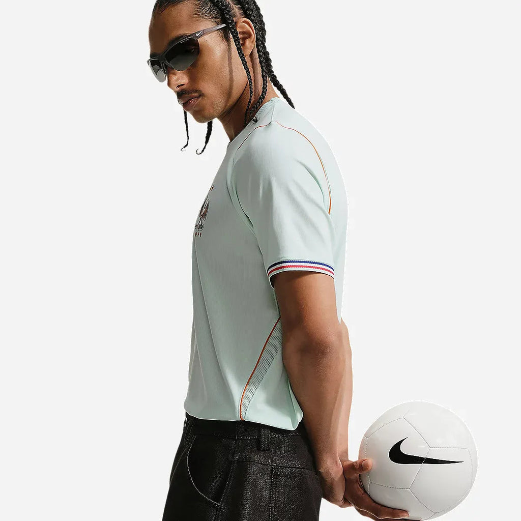 Maillot Nike France 2026 Homme : le maillot incontournable des supporters des Bleus Nike