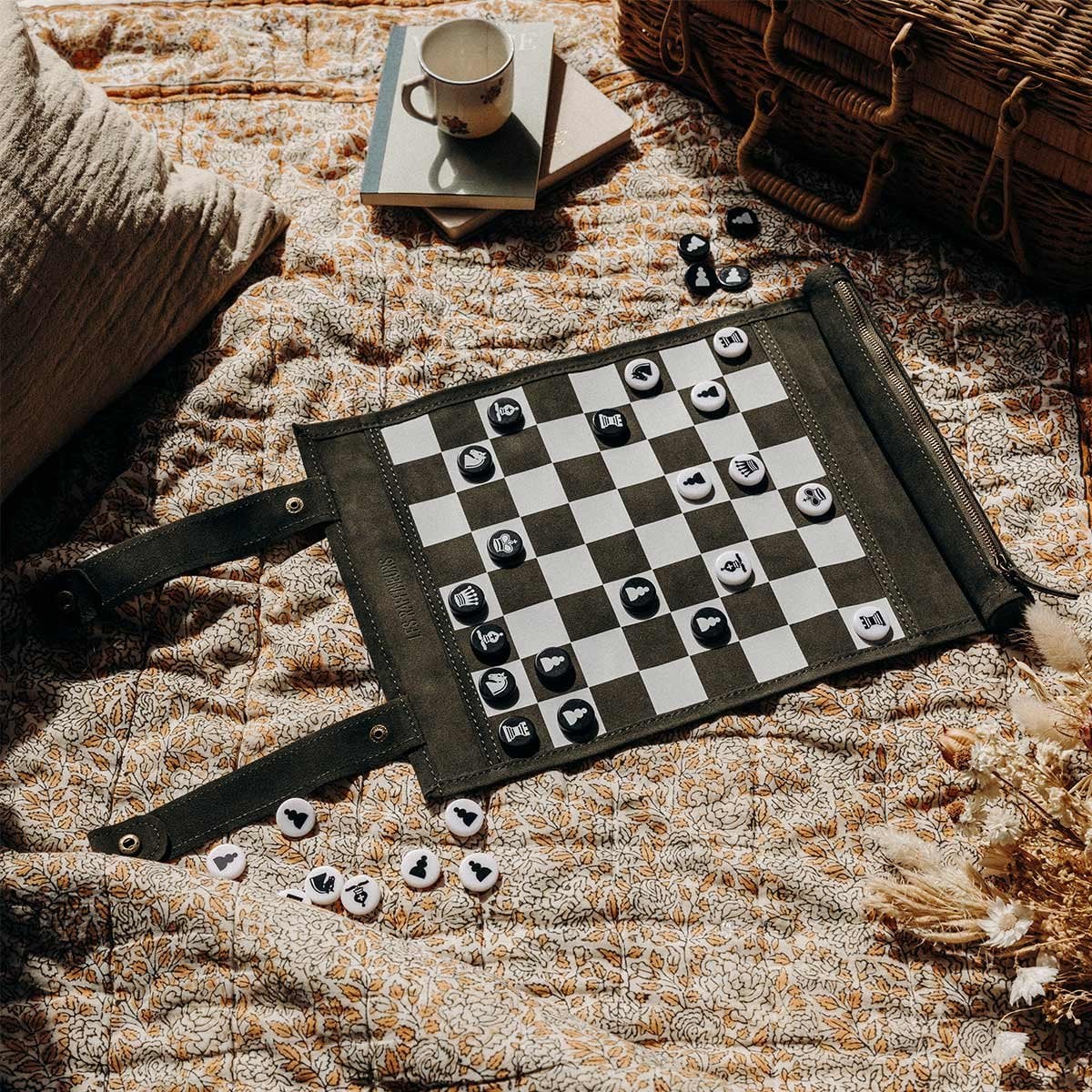 Jeu d’échecs et de dames de voyage enroulable