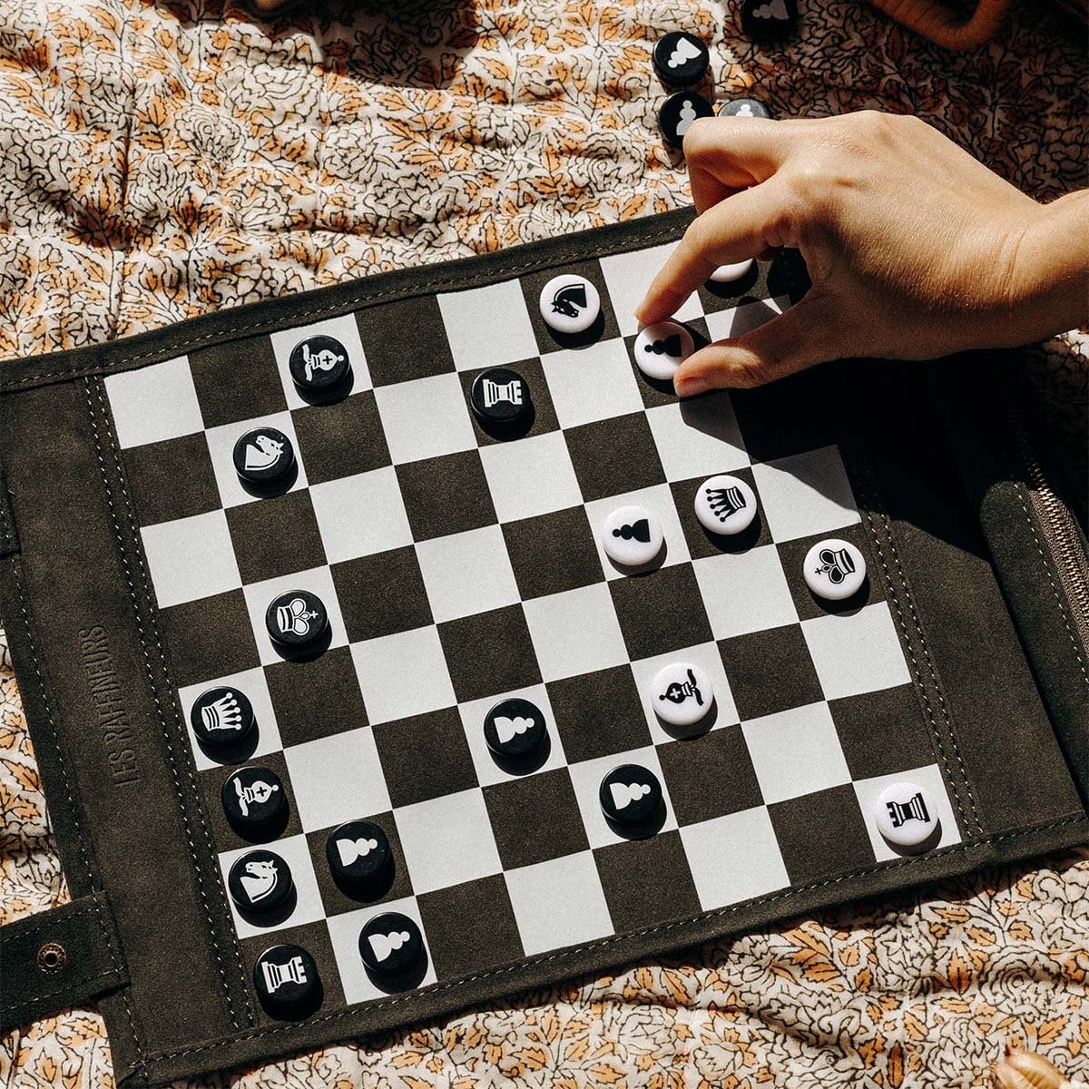 Jeu d’échecs et de dames de voyage enroulable