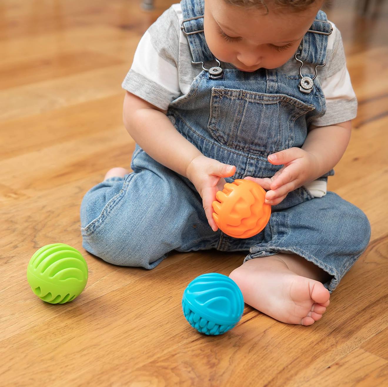 Jeu d'éveil - 3 balles sensorielles, dès 6 mois multicolore