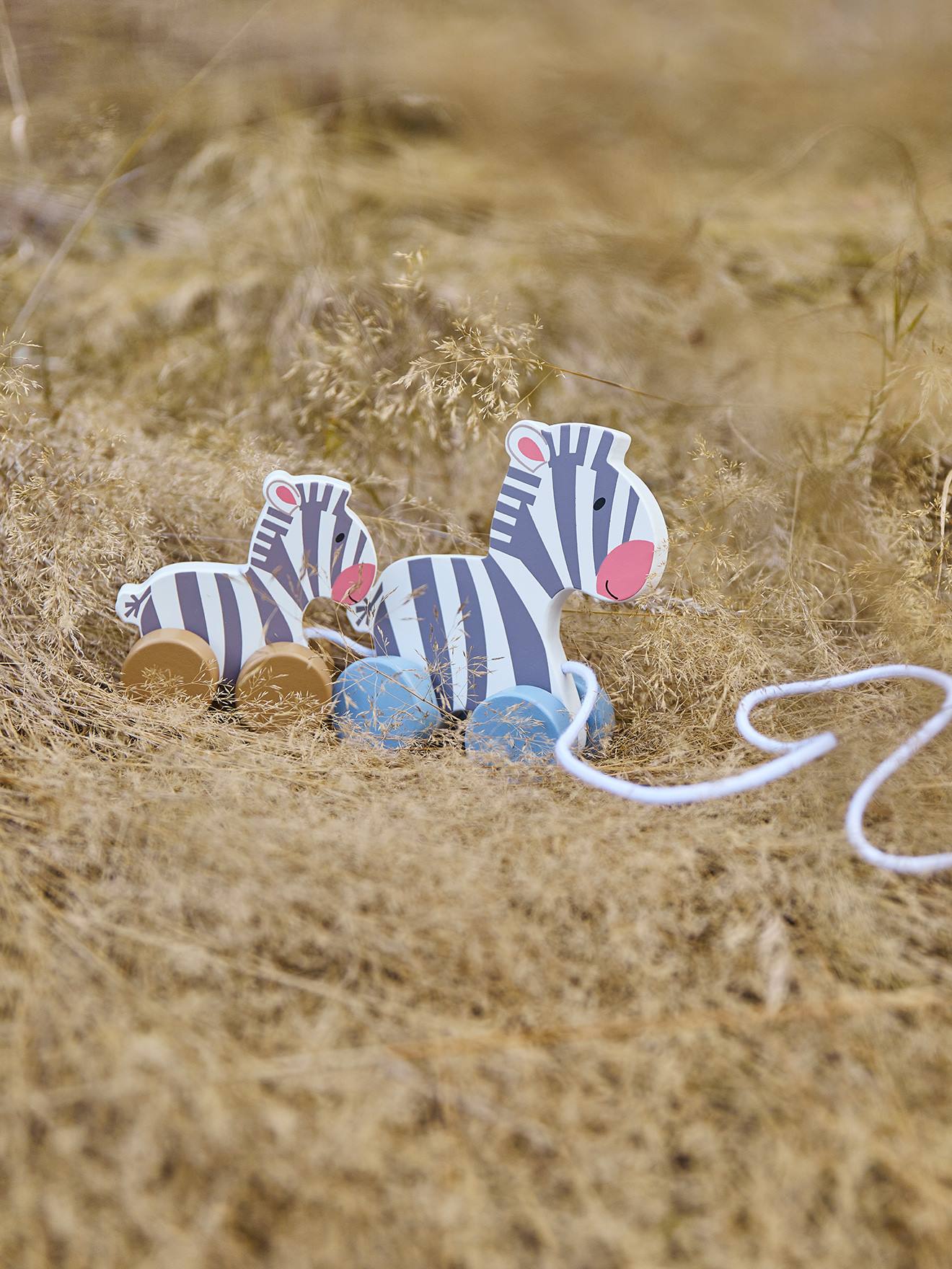 Jouet à tirer en bois éléphants zèbres