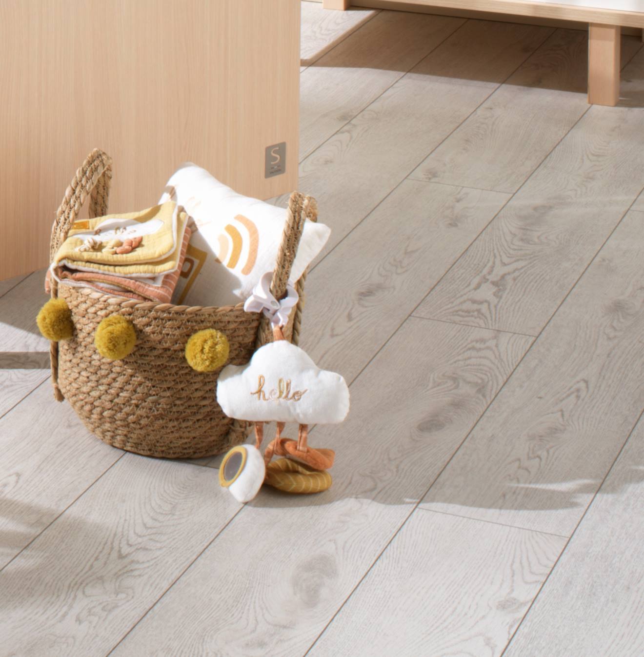 Jouet d'activités en velours - sunlight blanc