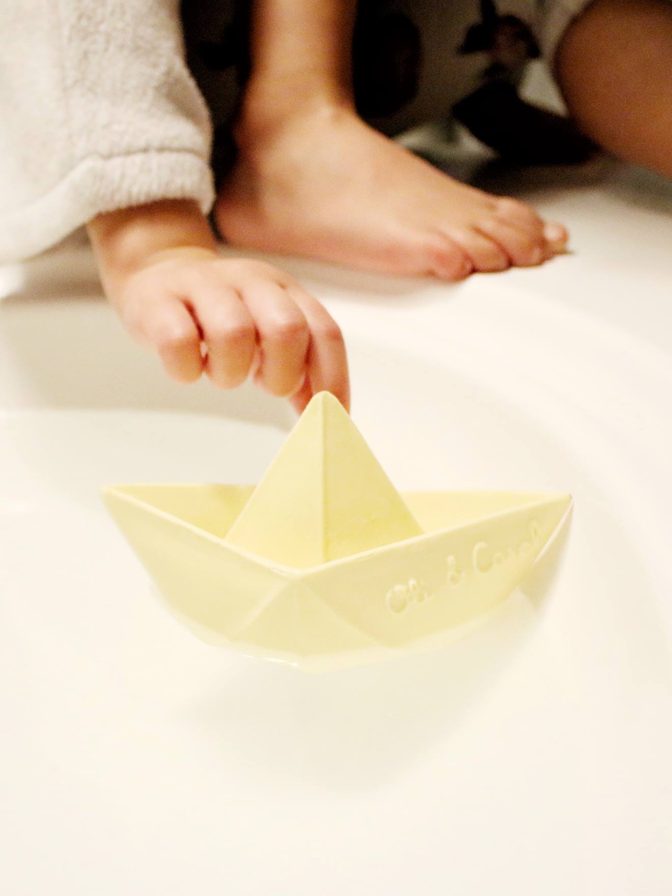 Jouet de bain bateau origami - vanille