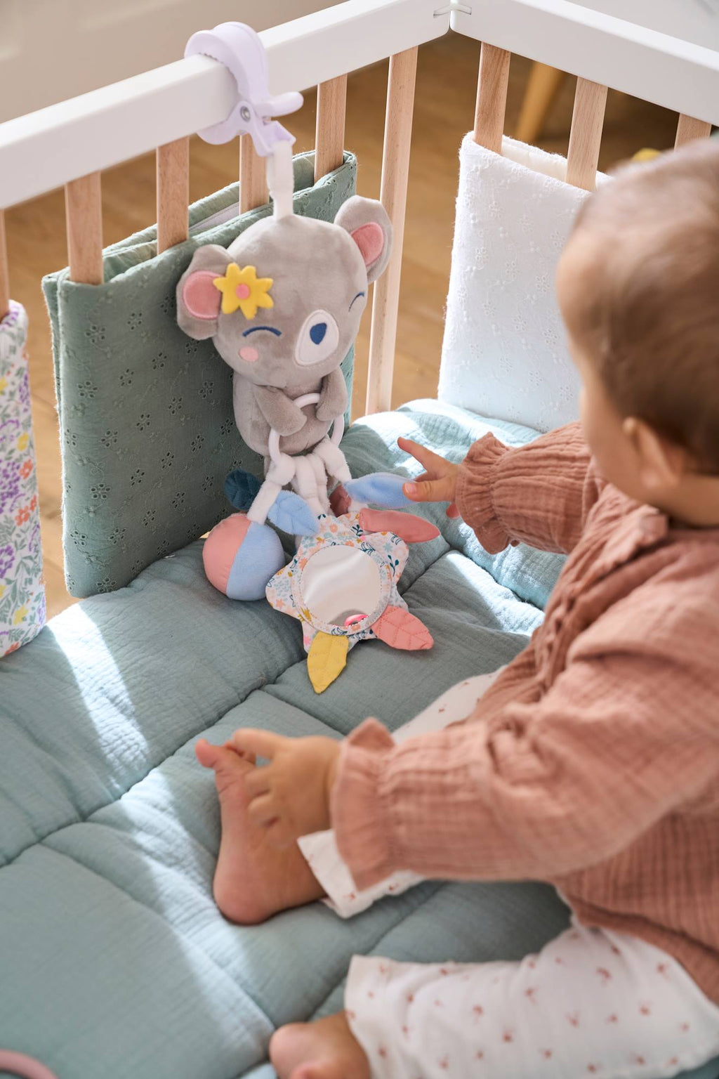 Jouet d'éveil avec pince koala rose - koala