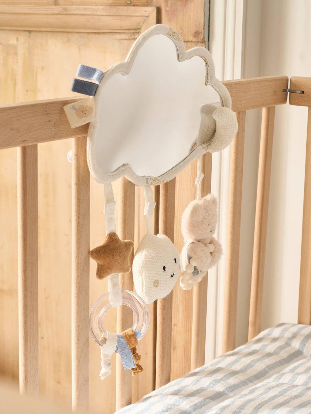 Jouet miroir nuage à suspendre ou à poser blanc