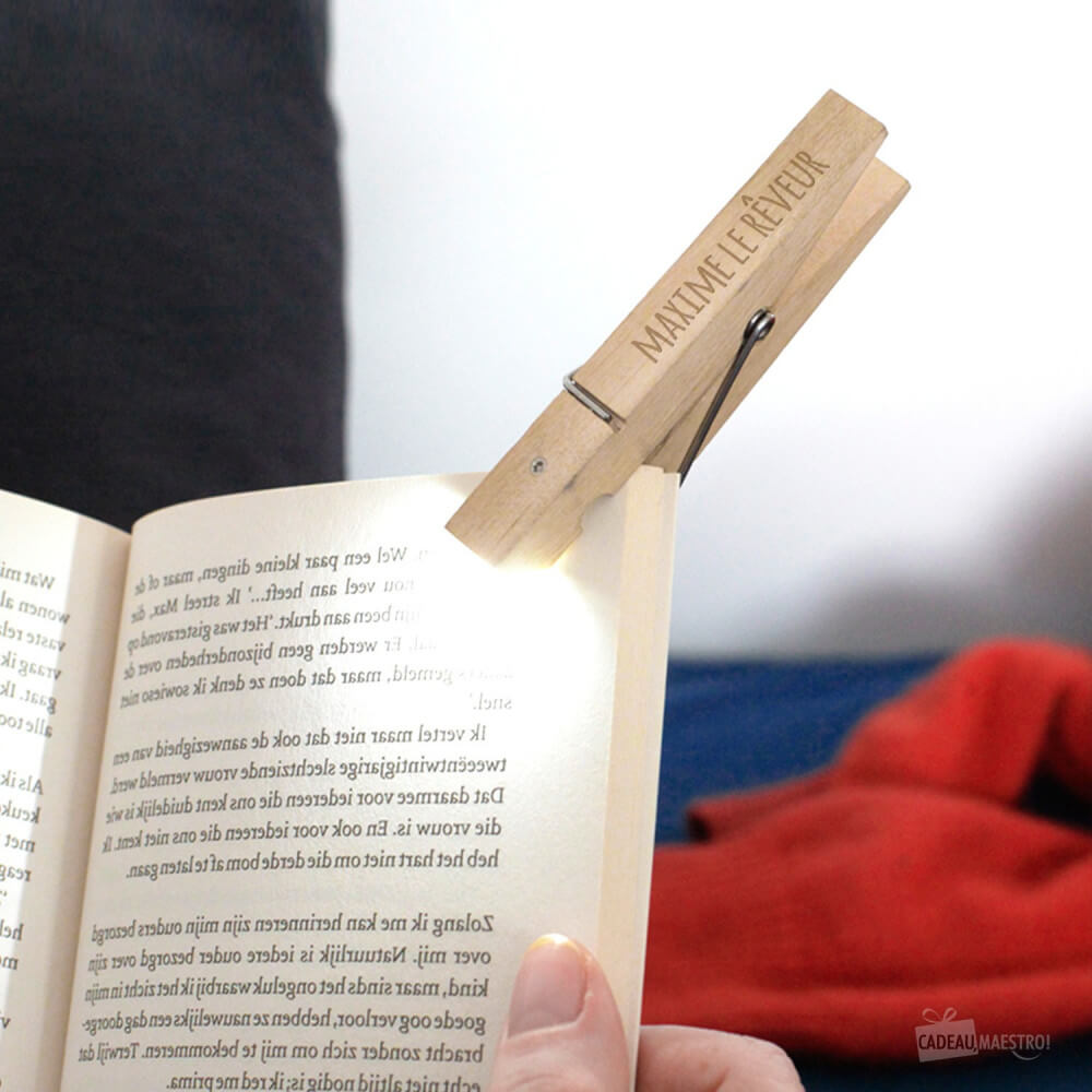 Lampe à Livre Pince à Linge à Personnaliser - Accessoires pour Livre Kikkerland