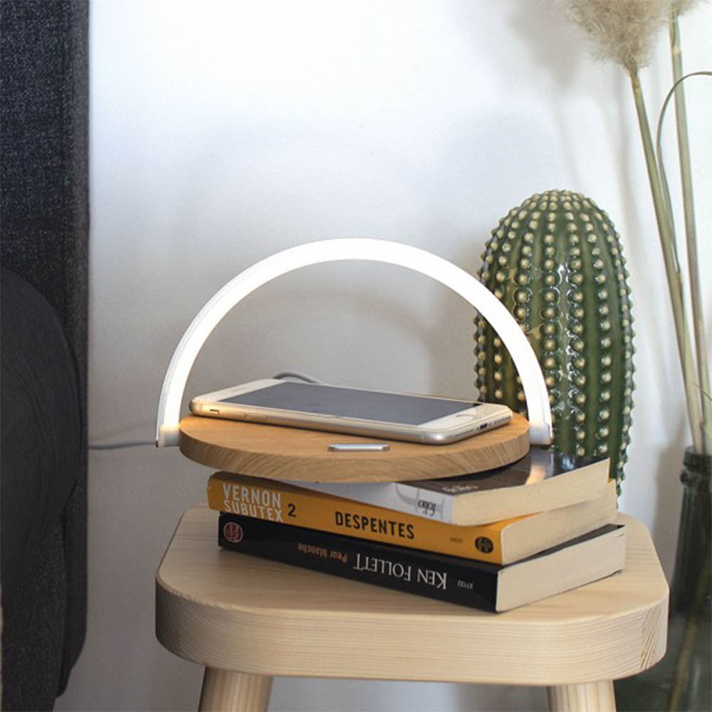 Lampe de Chevet Tactile Avec Station de Chargement - Lampe Personnalisée Livoo