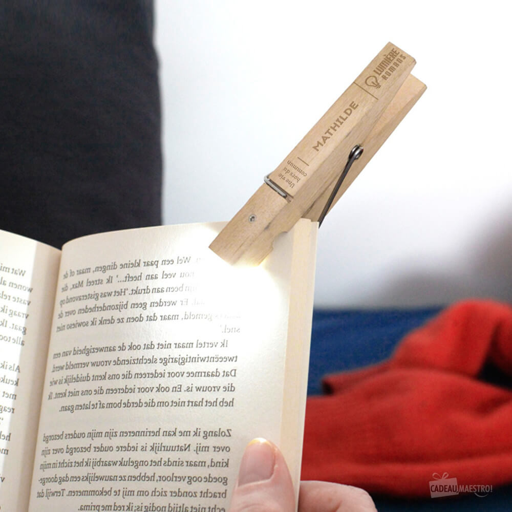 Lampe à Livre Pince à Linge Faux Livre à Personnaliser - Accessoires pour Livre Kikkerland