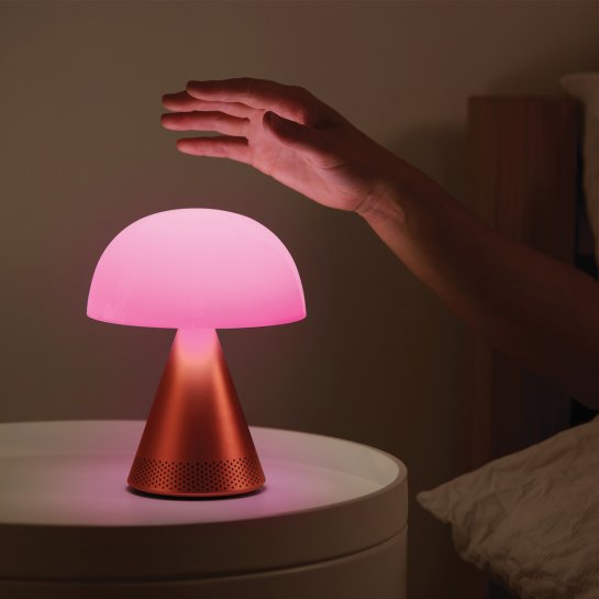 Lampe audio portable Lexon Mina - La petite lampe design qui crée l’ambiance parfaite