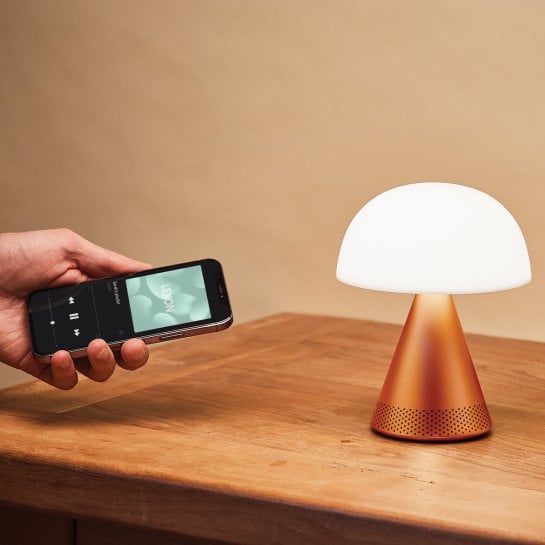 Lampe audio portable Lexon Mina - La petite lampe design qui crée l’ambiance parfaite