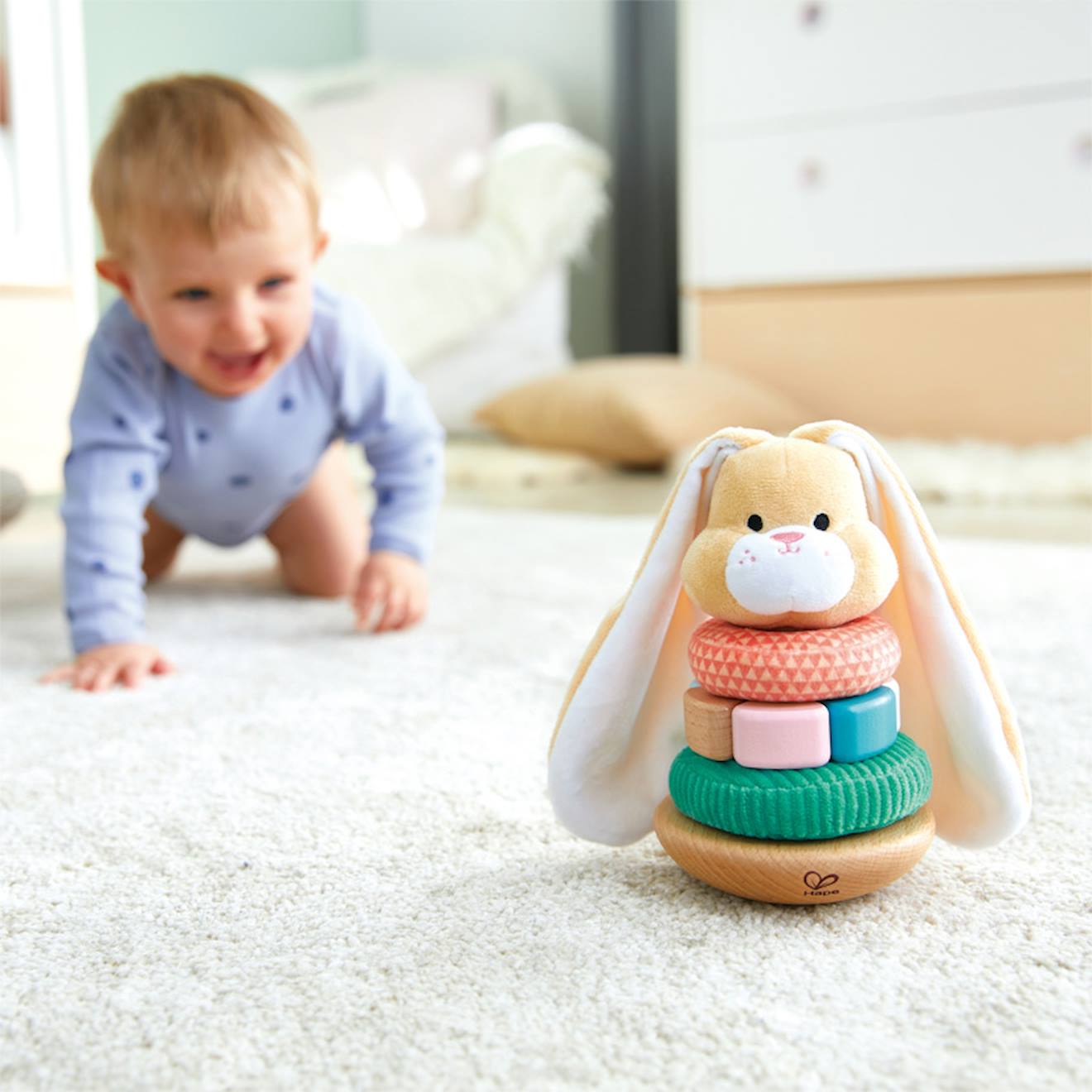 Lapin à empiler beige