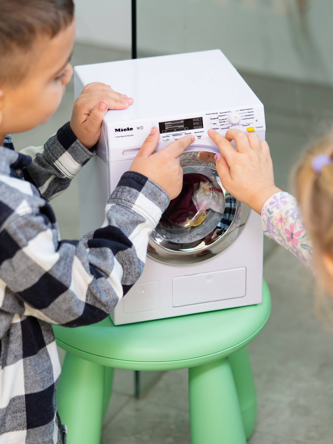 Lave-linge électronique multicolore
