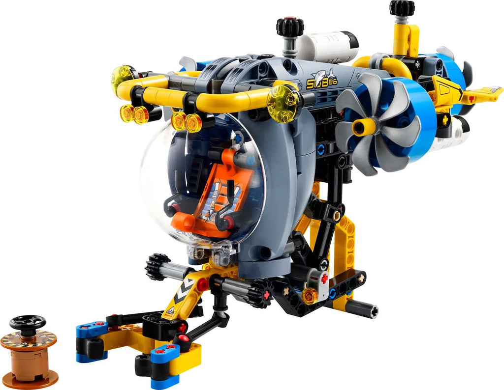 LEGO Technic - le sous-marin de recherche en haute mer - 42201 multicolore