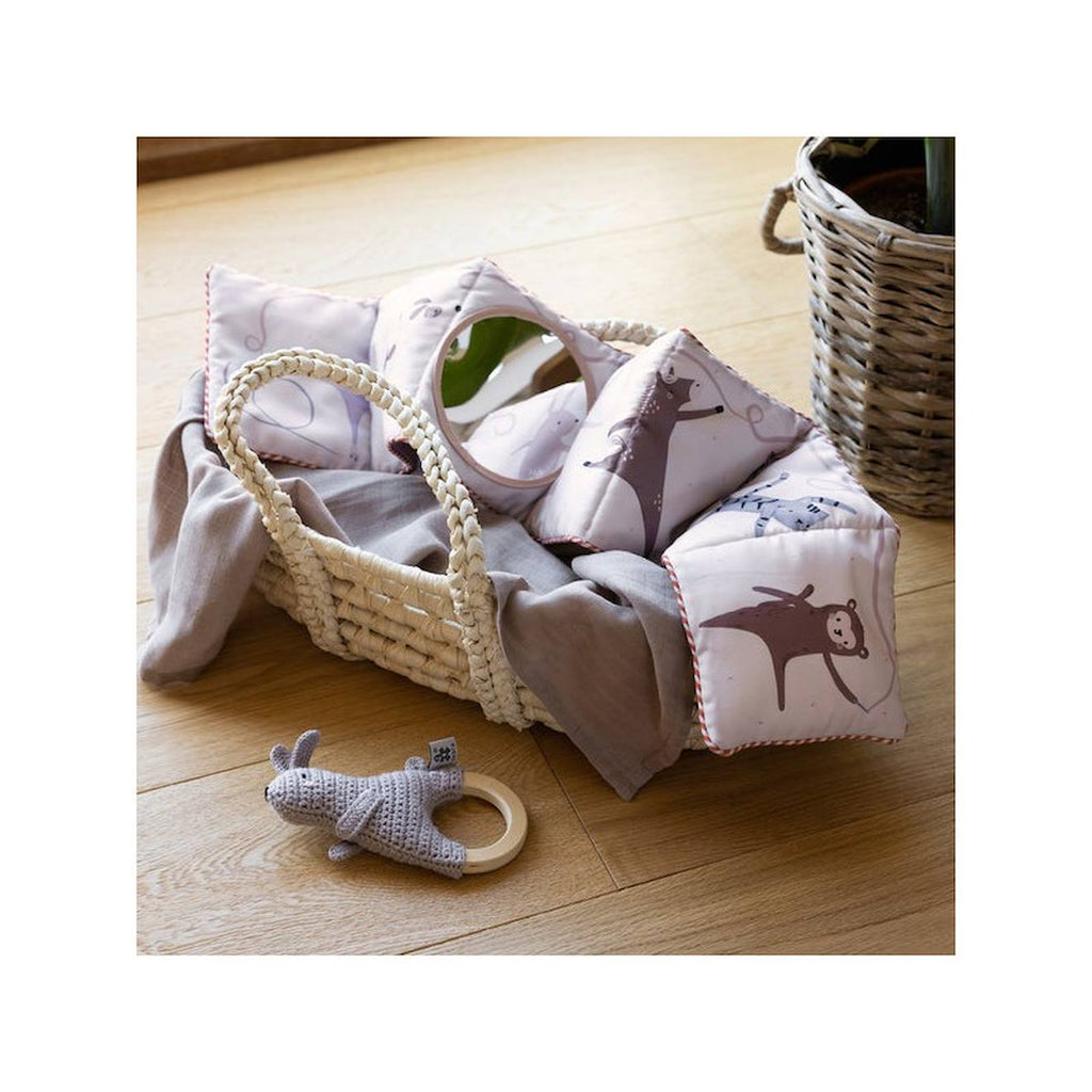 Livre d'activités en tissu teeny toes rose