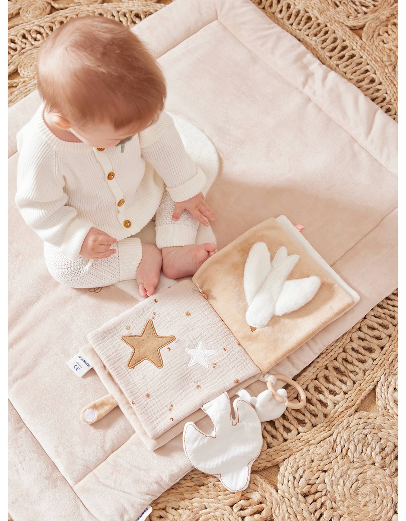 Livre d'activités tissu - bali moka & snow ecru