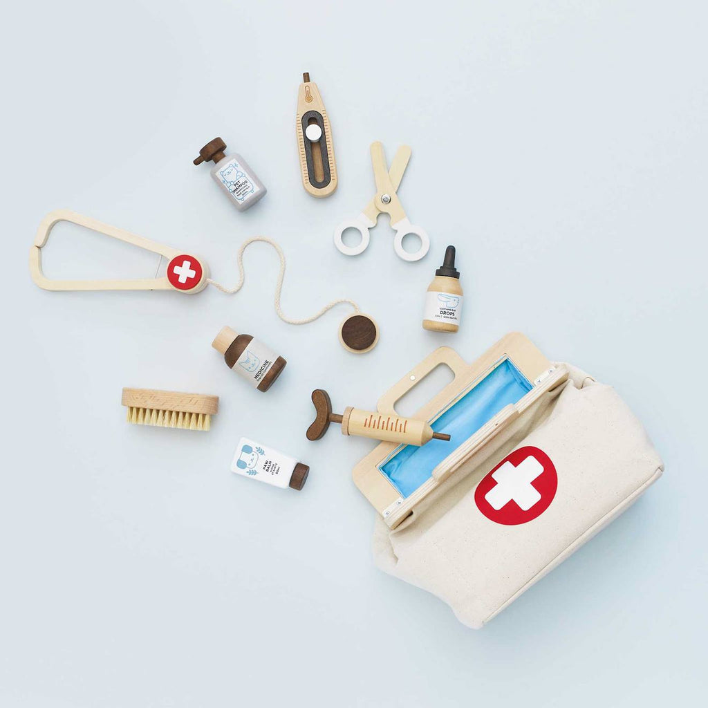 Mallette de vétérinaire et ses accessoires beige