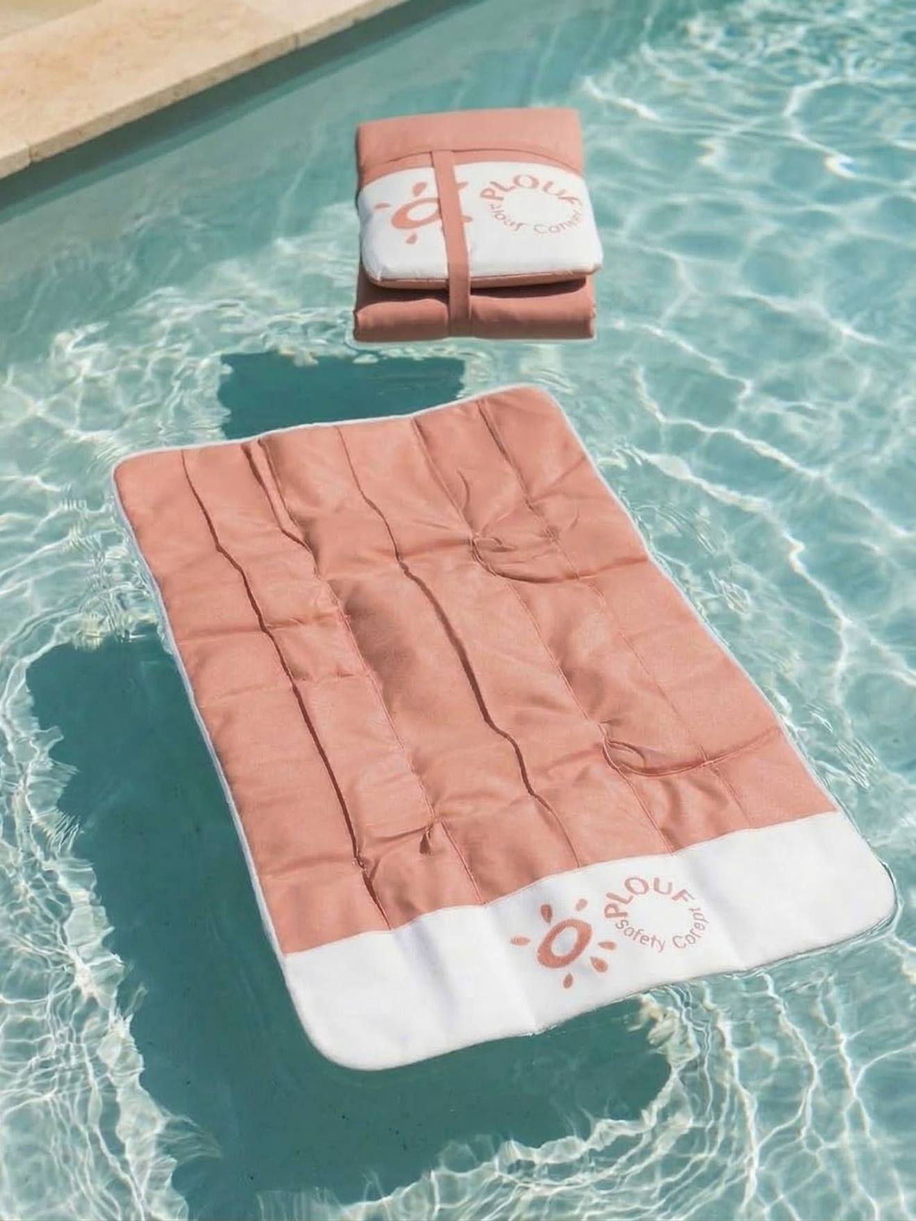 Matelas de plage flottant 2 en 1 rose pâle