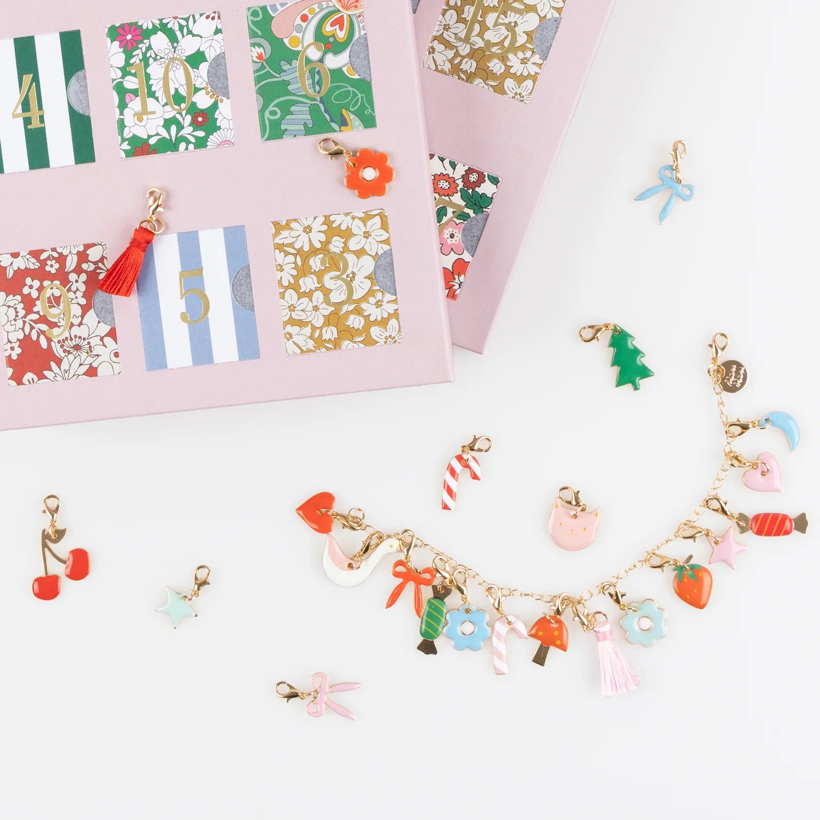 Calendrier de l’Avent Meri Meri x Liberty – Bracelet à Charms
