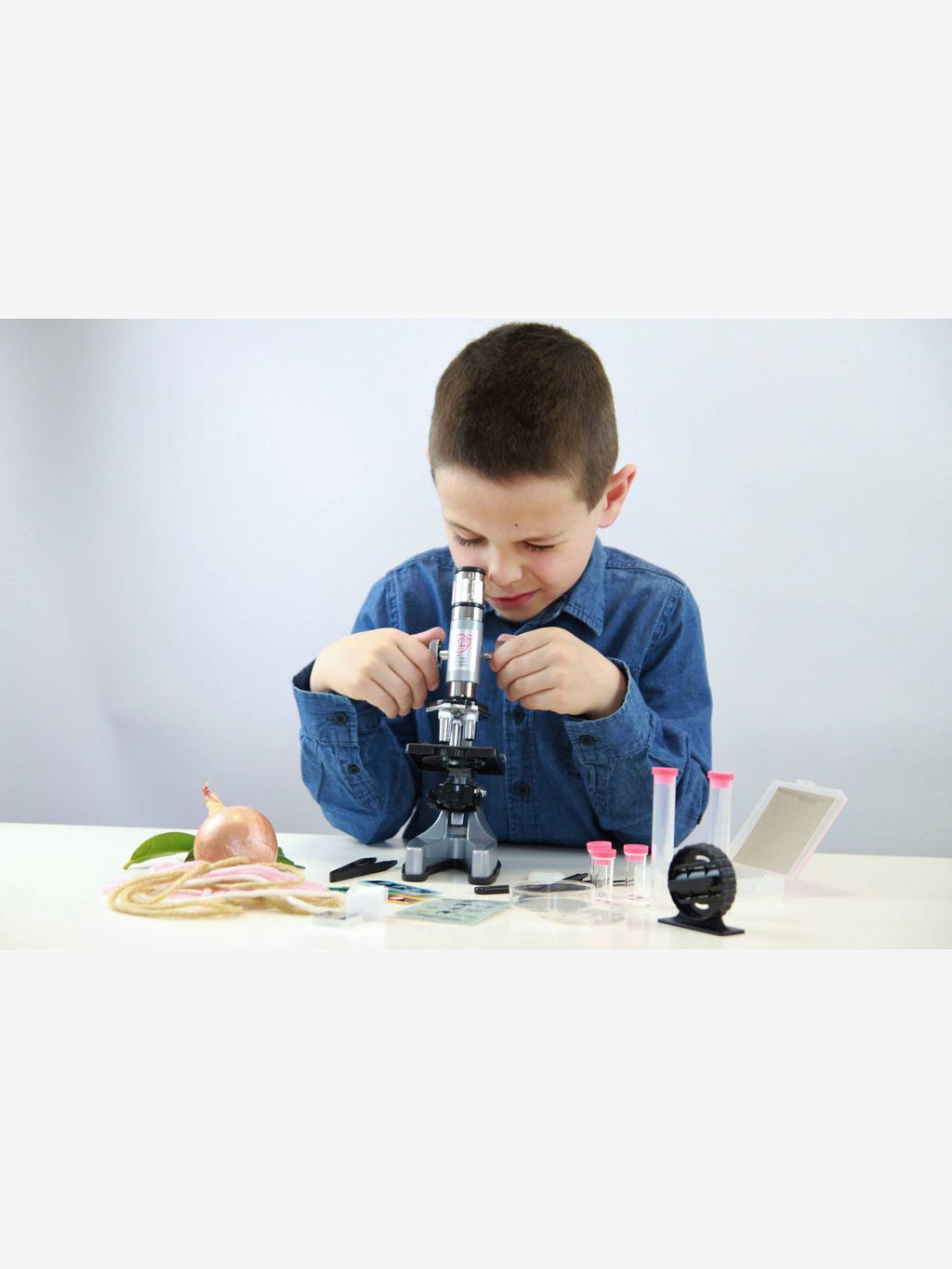 Microscope - 30 expériences rouge