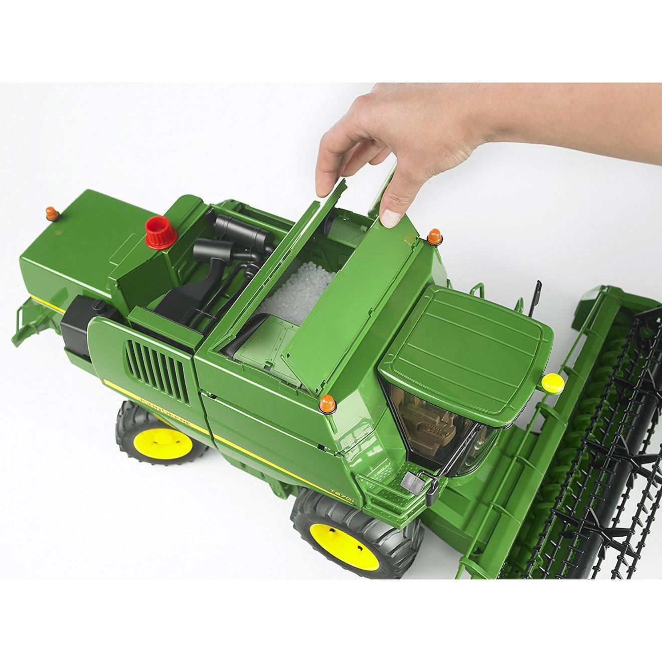 Moissonneuse batteuse john deere t670i vert