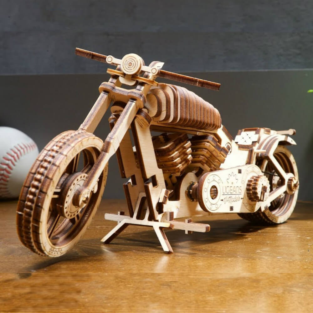 Moto VM-02 en Bois à Monter - Maquette Bois