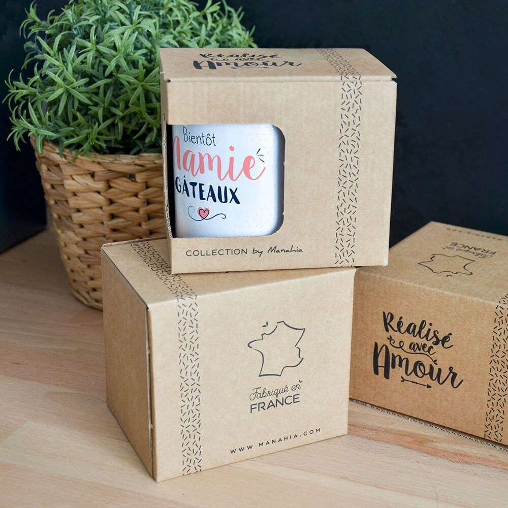 Mug "Bientôt Mamie Gâteaux" - Cadeau Mamie CadoMaestro