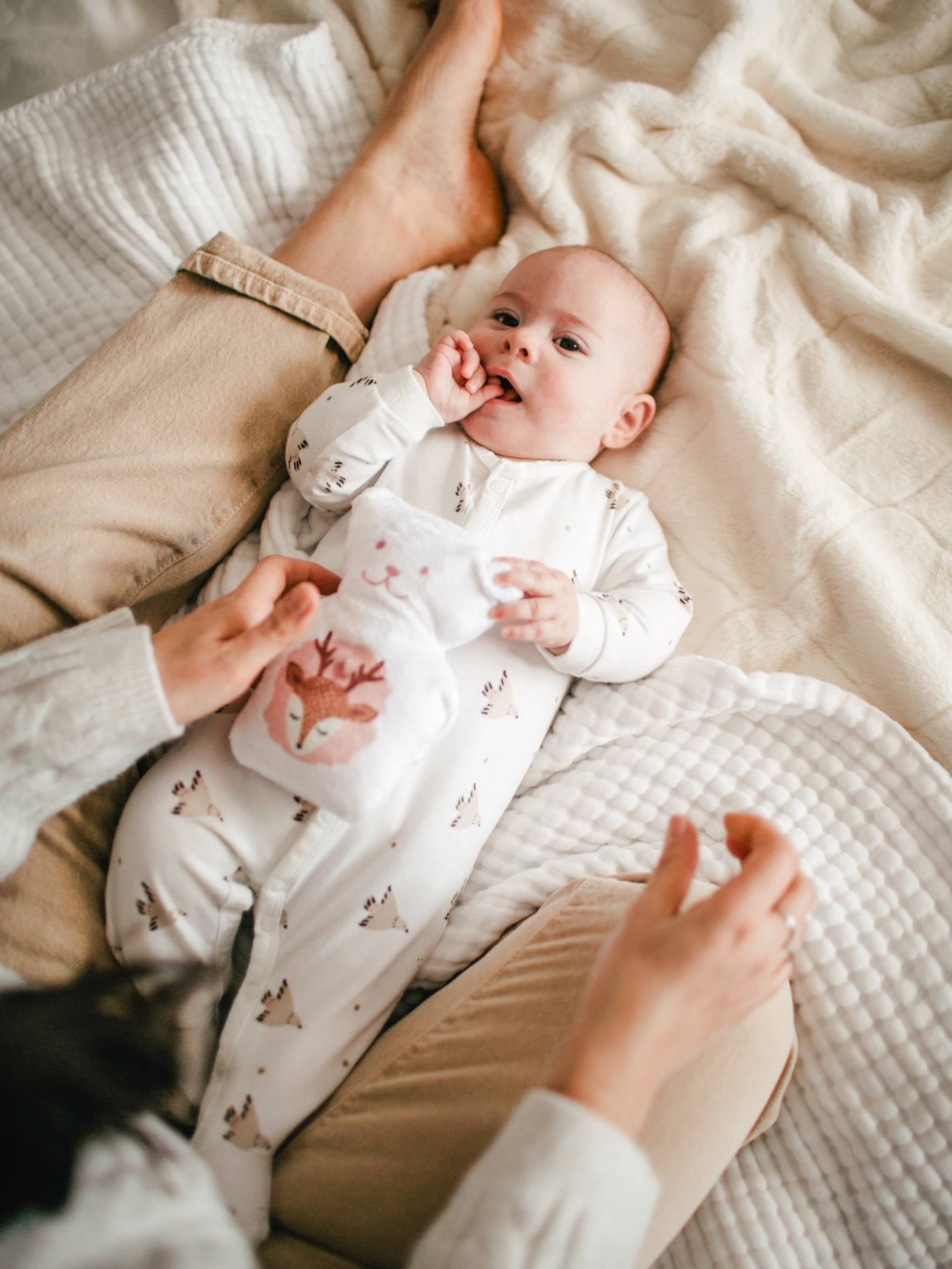 Ourson thérapeutique beke bobo blanc (bambi rose)