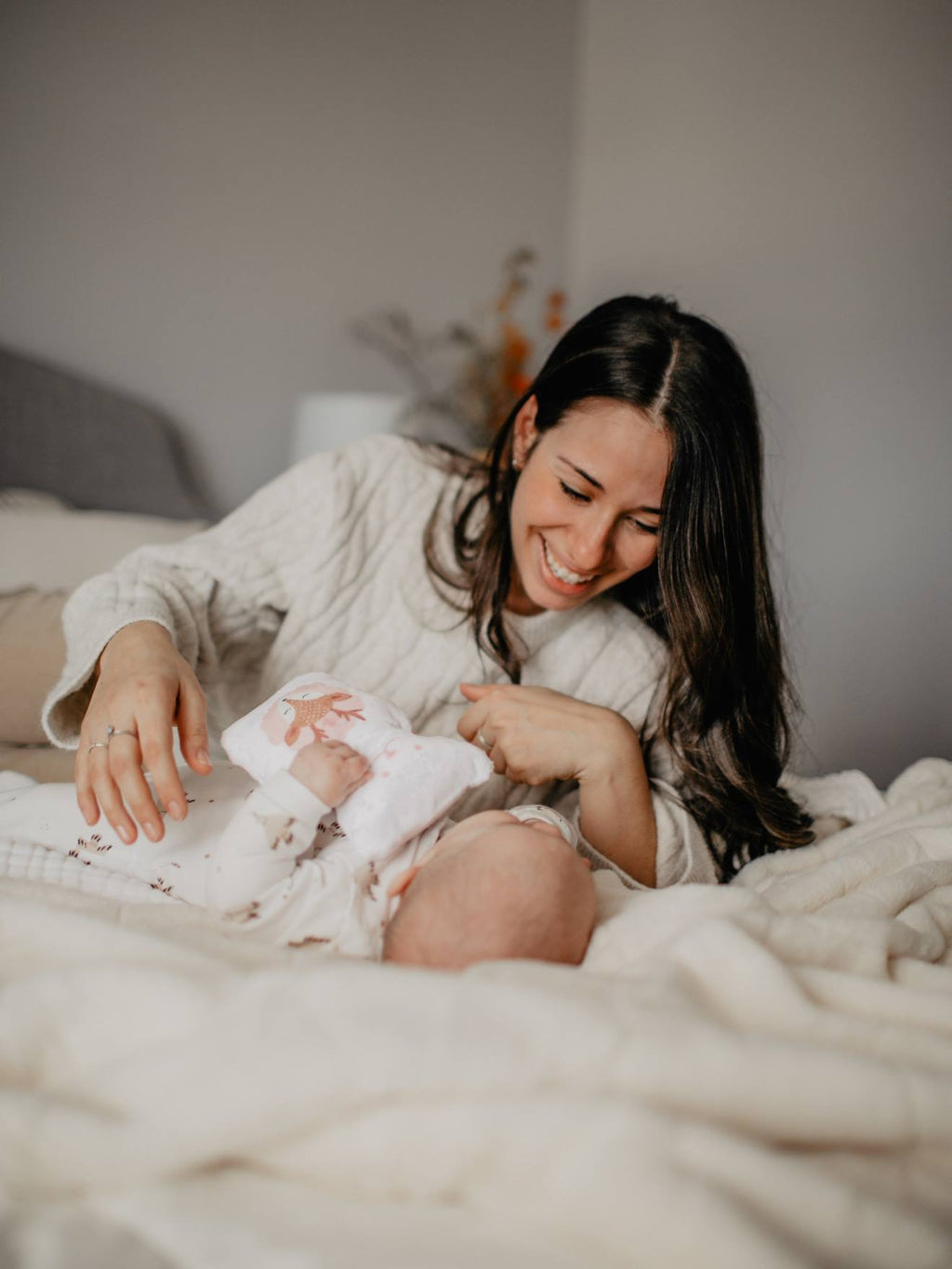 Ourson thérapeutique beke bobo blanc (bambi rose)