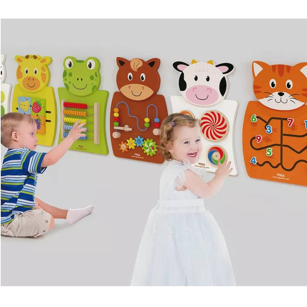 Panneau d'activités mural chat orange