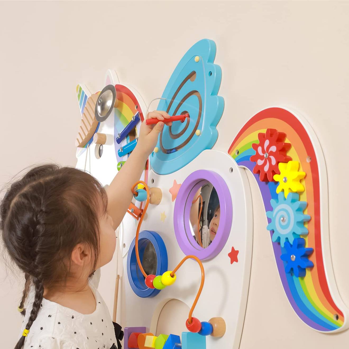 Panneau d'activités mural licorne blanc