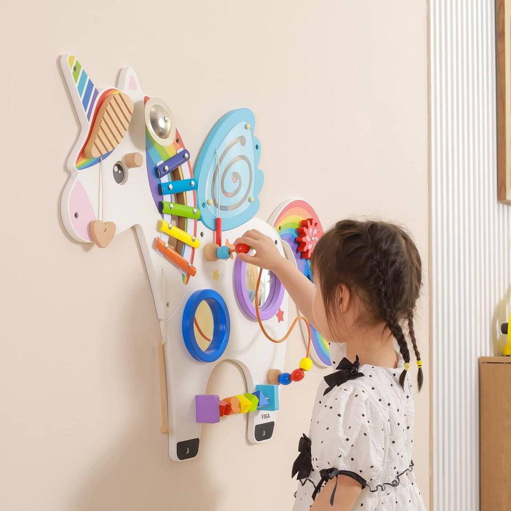 Panneau d'activités mural licorne blanc
