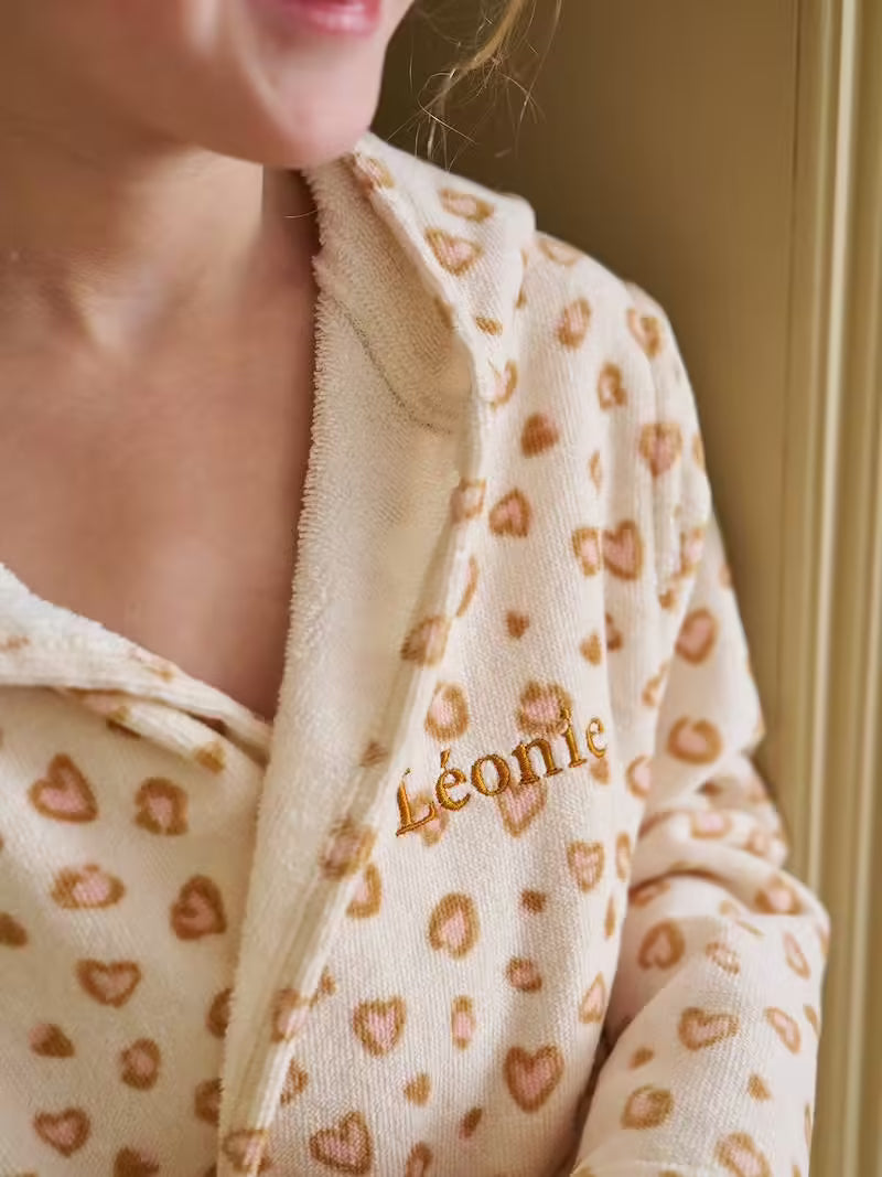 Peignoir enfant personnalisable motif Léopard & Broderie prénom
