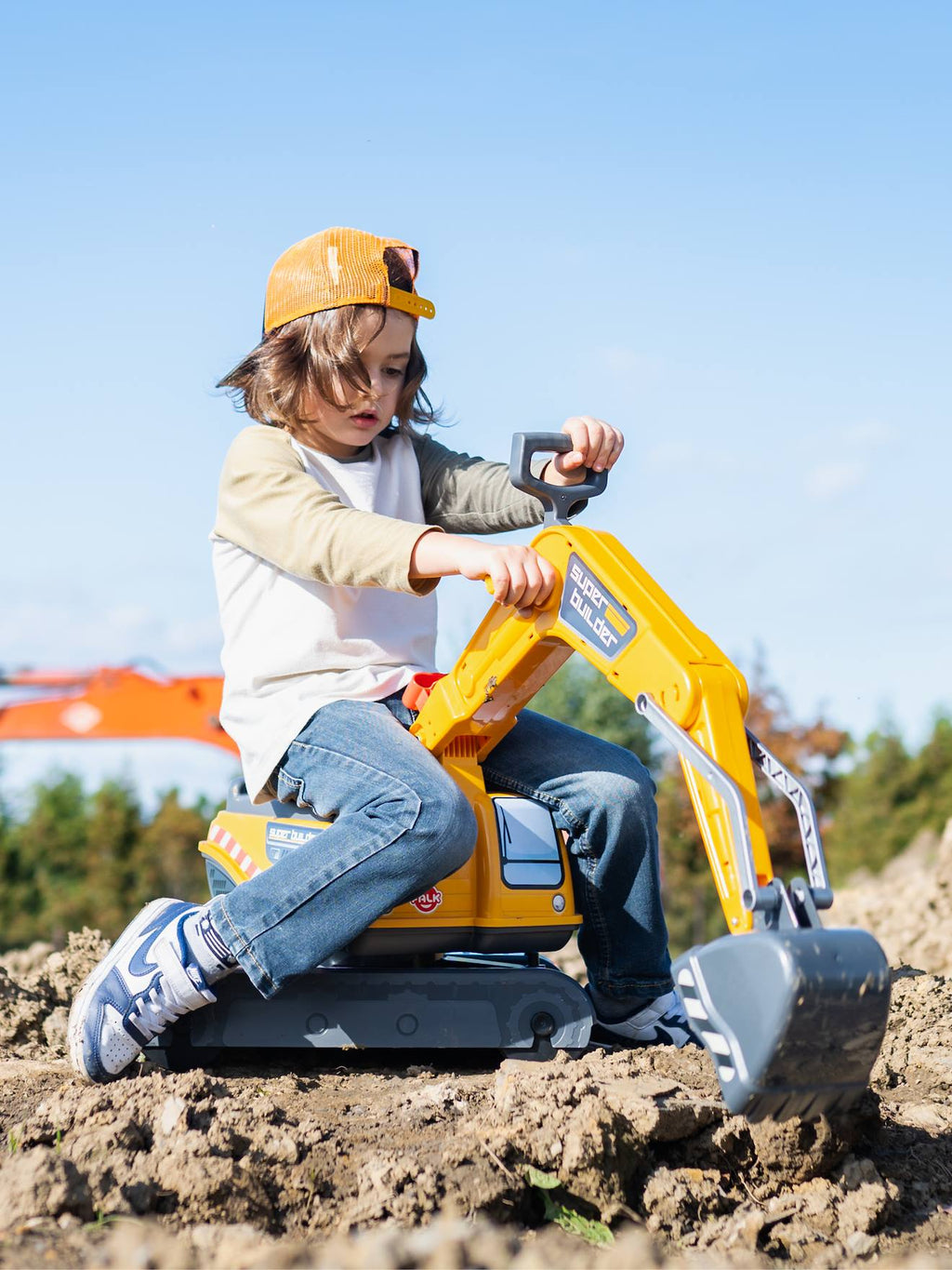 Pelleteuse super builder entièrement articulée avec assise ouvrante jaune