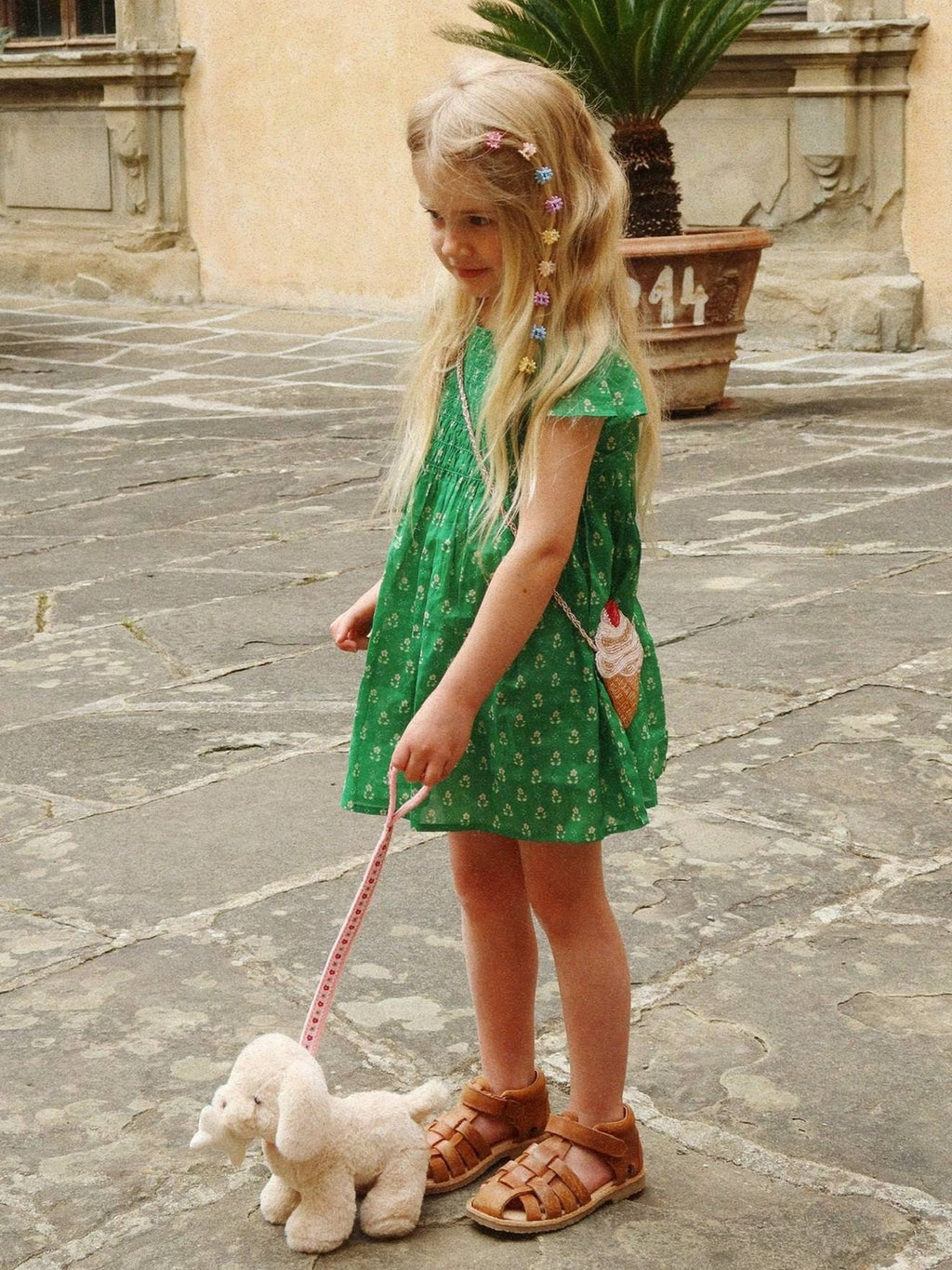 Peluche chien et son sac konges slojd blanc