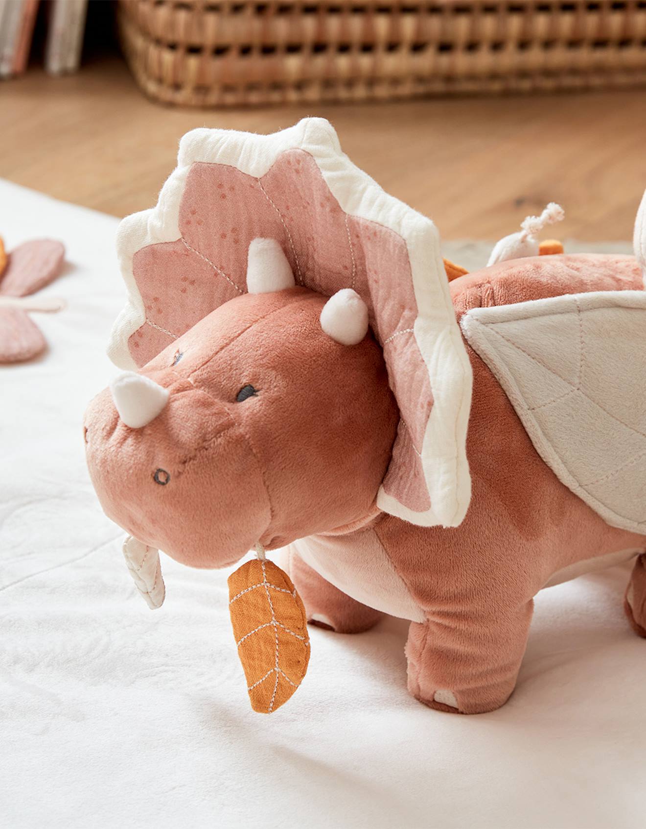 Peluche d'activités popsie en veloudoux et mousseline de coton rose