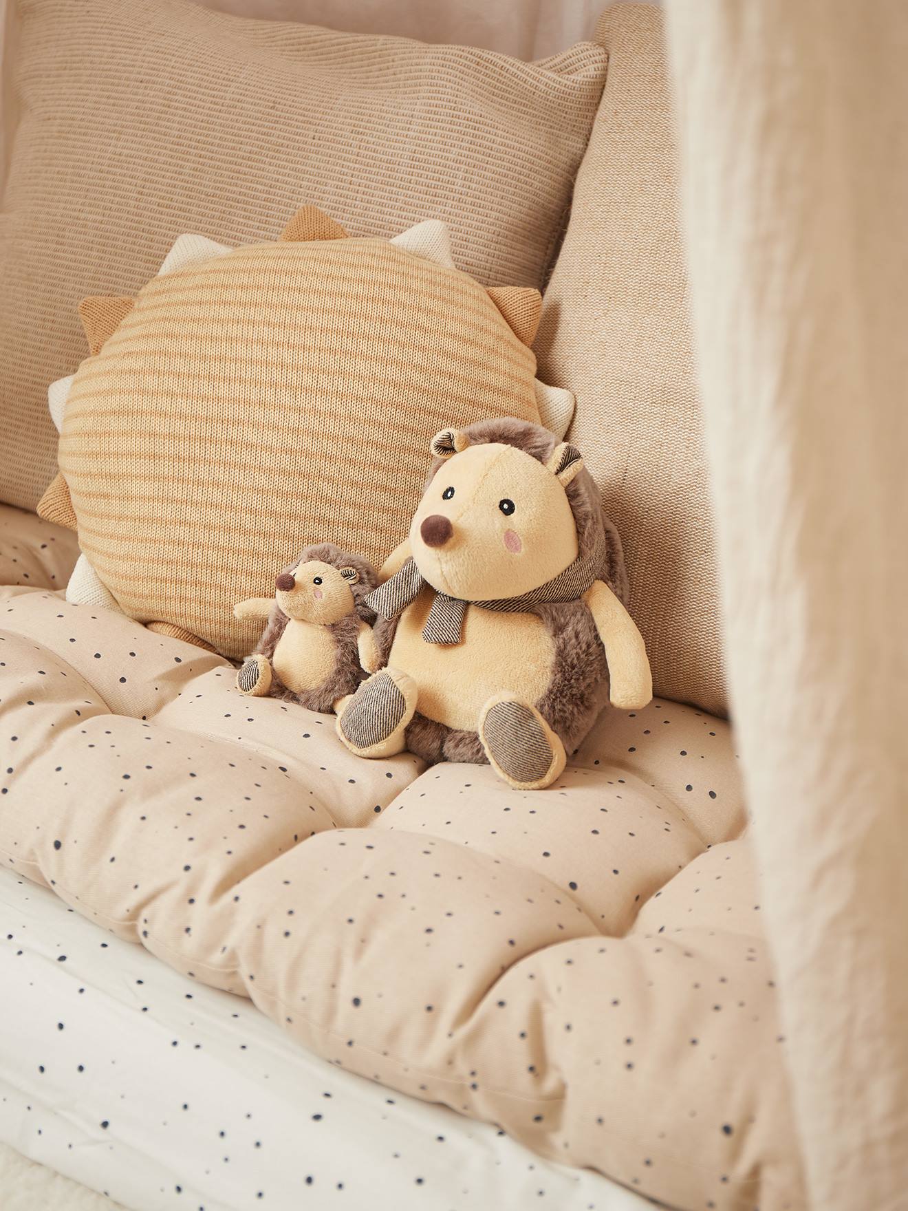 Peluche hérisson piksi doudou avec hochet hérisson piksi