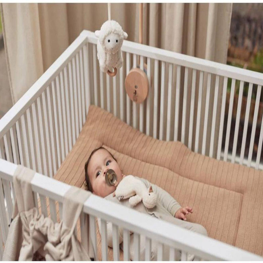 Peluche musicale agneau beige