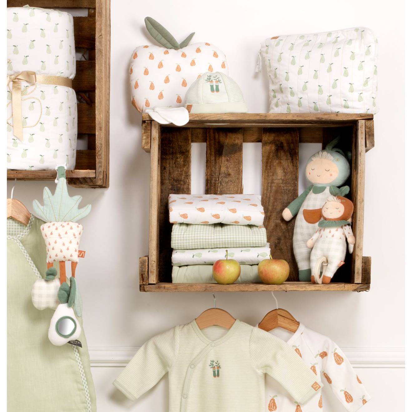 Peluche musicale jardinier en coton - botanica vert