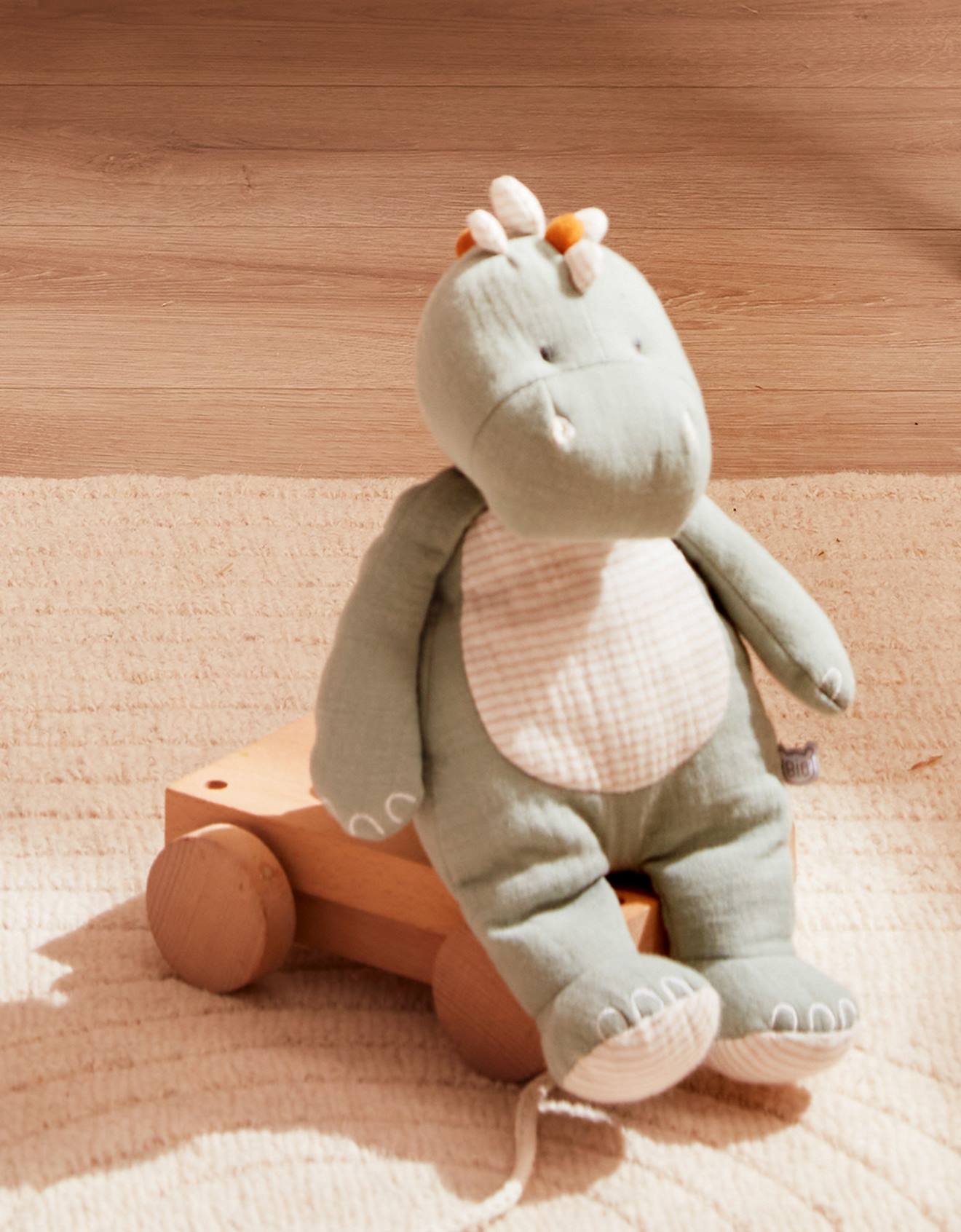 Peluche small stegi en mousseline de coton bio vert