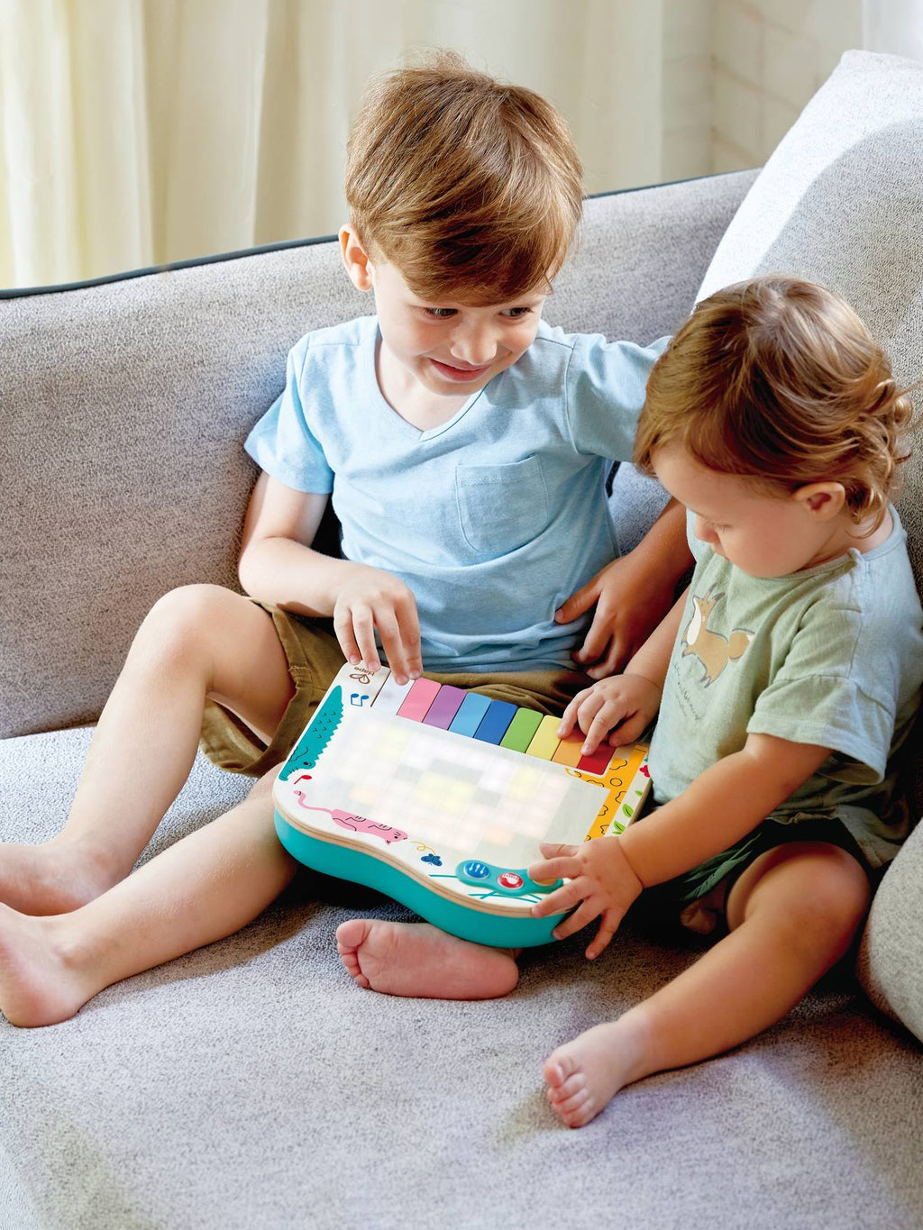 Piano pixel interactif multicolore