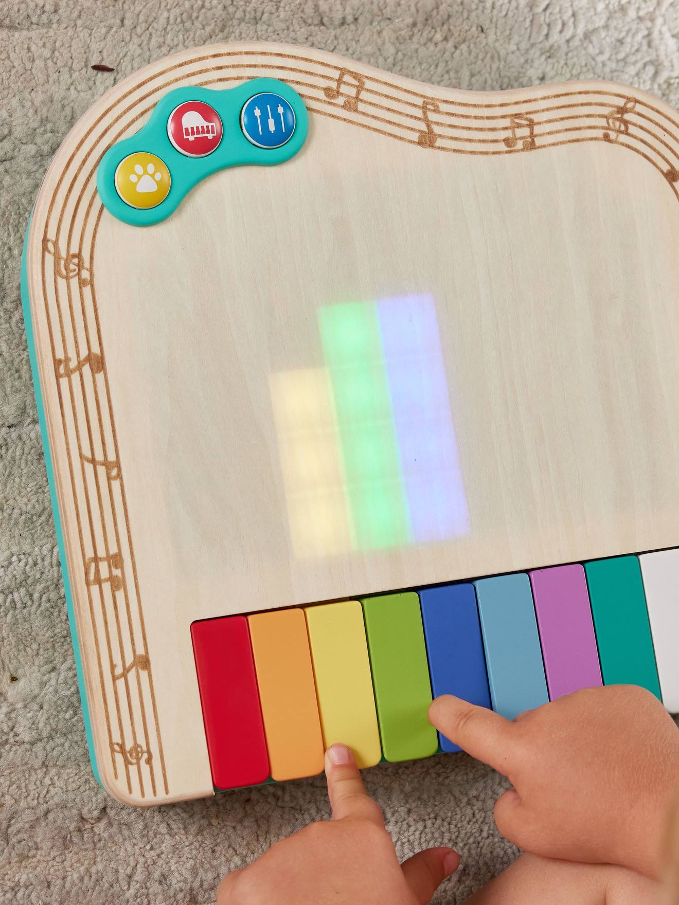 Piano pixel interactif multicolore