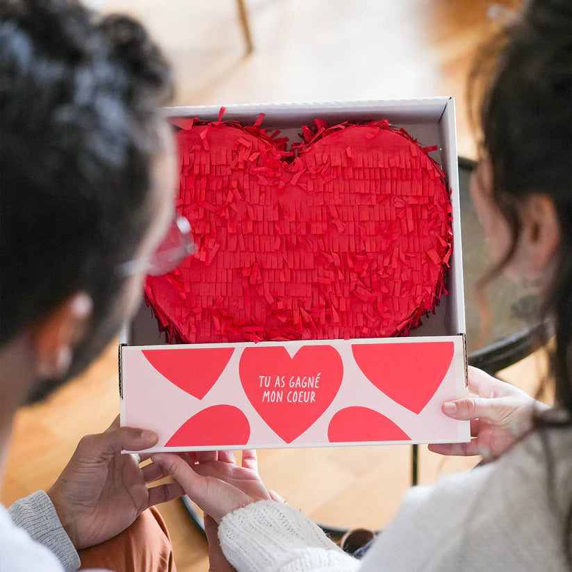 La Piñata Personnalisée - Le cadeau fun, sucré et totalement inattendu ! Maison Cadeau