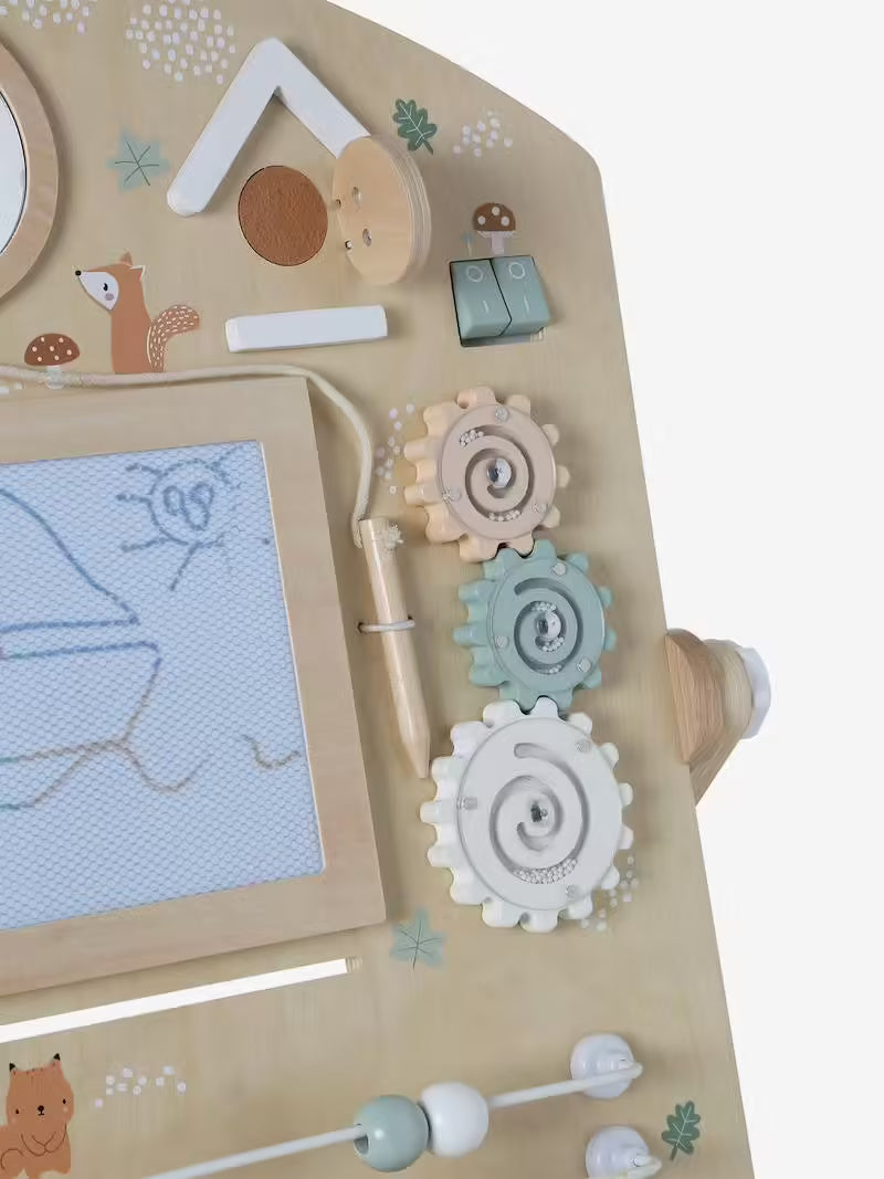 Planche d’activités en bois – Un jouet d’éveil complet et durable