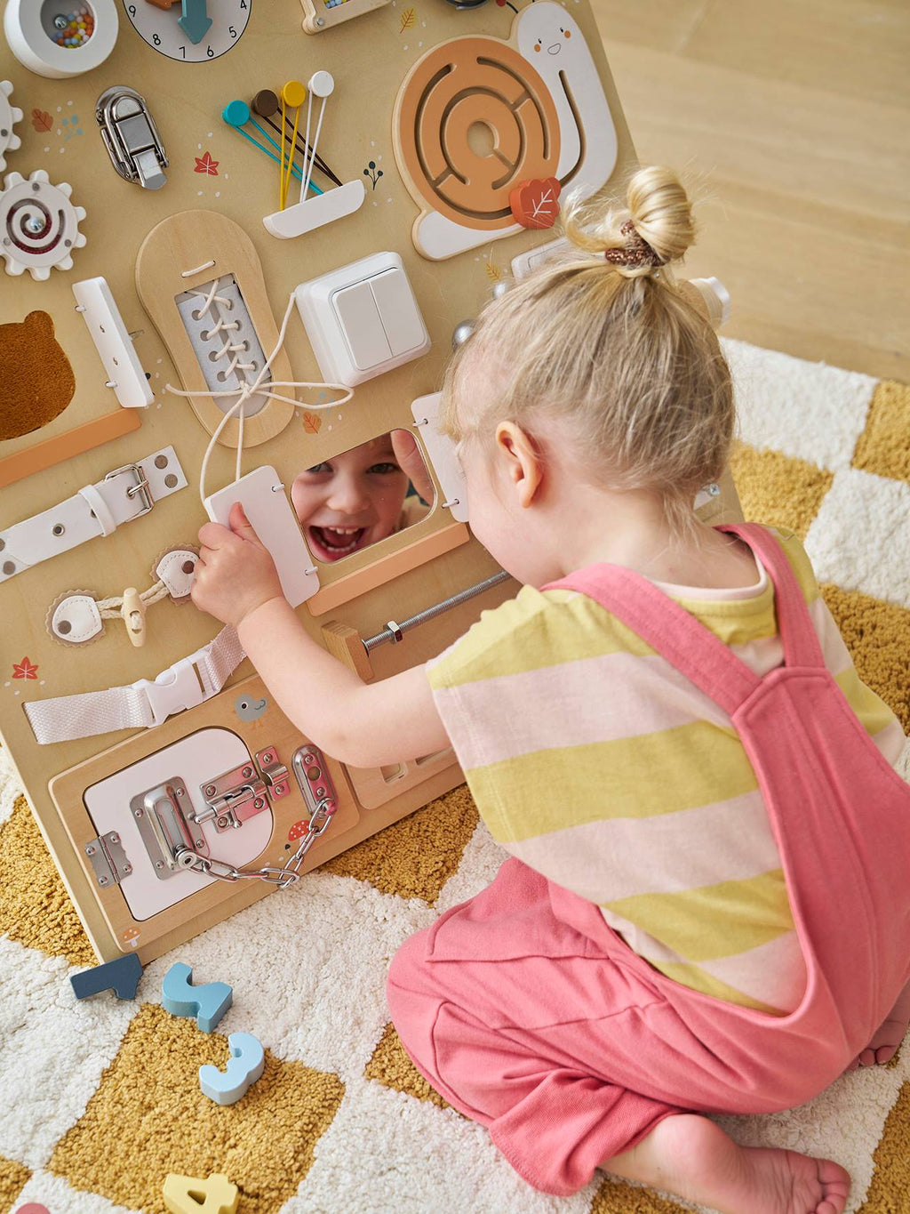 Planche d'apprentissage multi activités en bois FSC bois